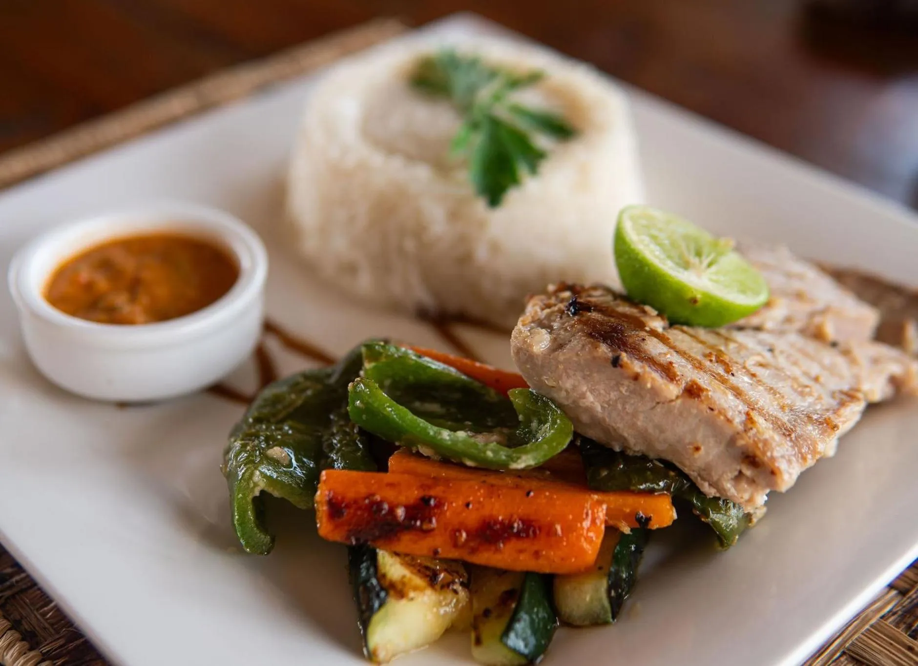 Restaurant/places to eat in Jaribu Beach Hotel