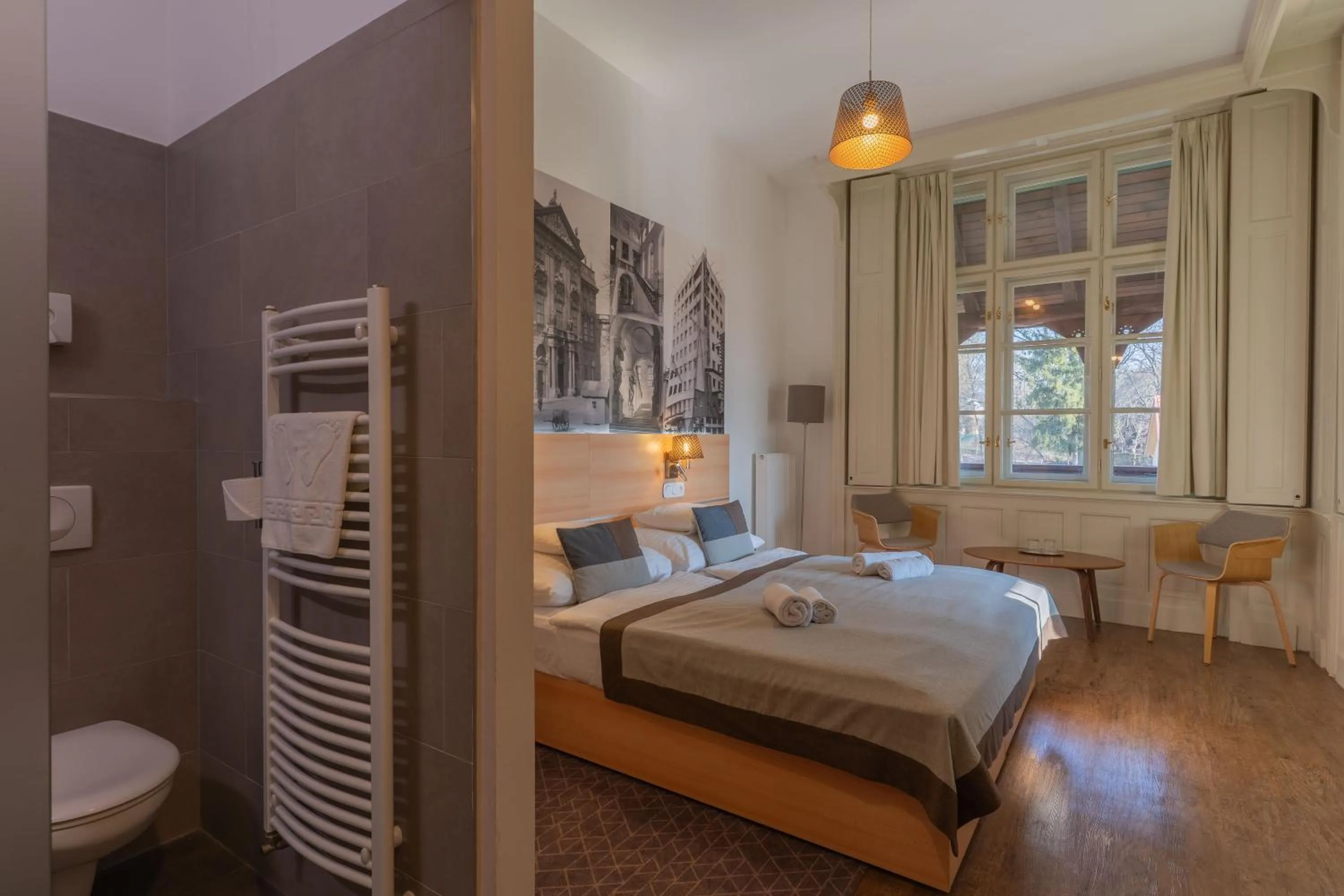 Photo of the whole room, Bed in Klebelsberg Kastély Budapest