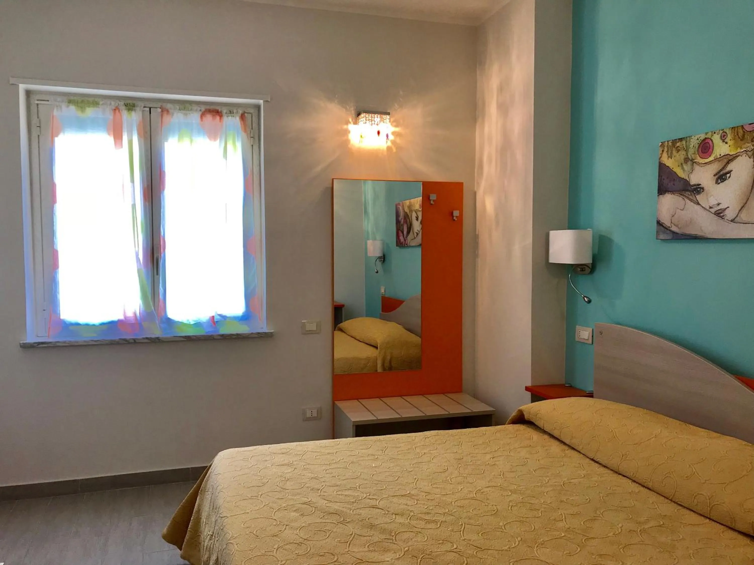 Photo of the whole room, Bed in Good Night Moon B&B