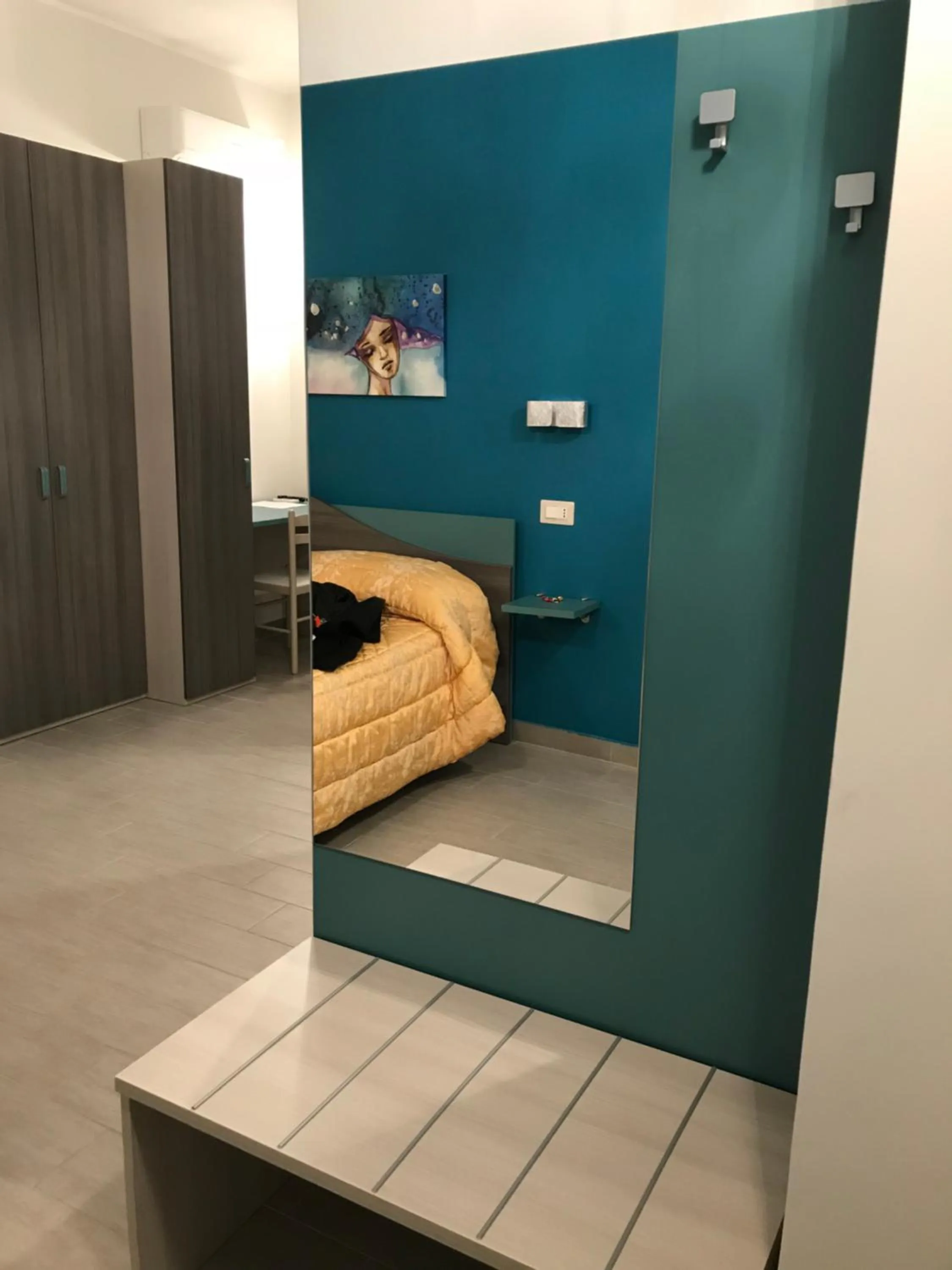 Bedroom, Bed in Good Night Moon B&B