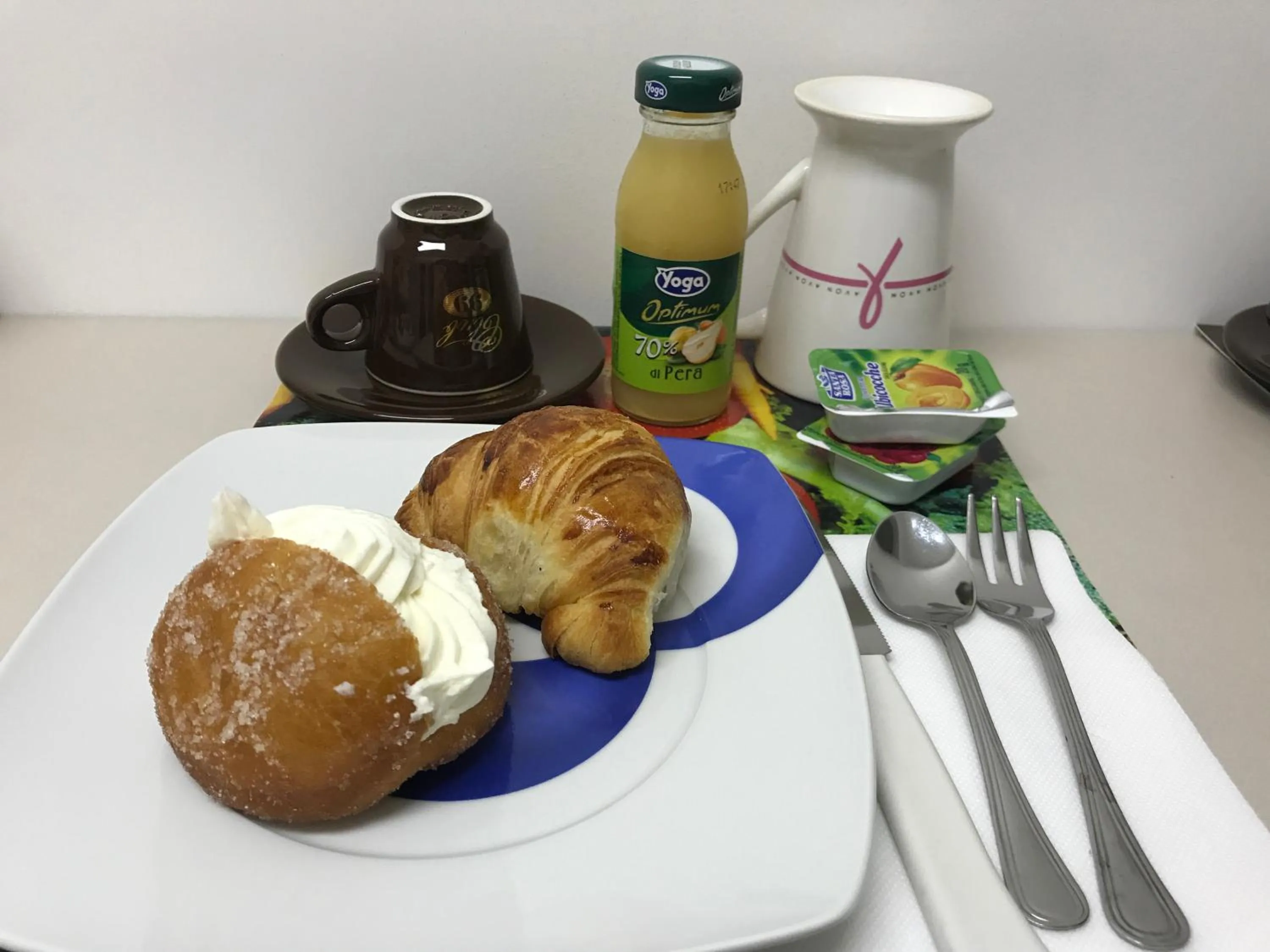 Italian breakfast in Good Night Moon B&B