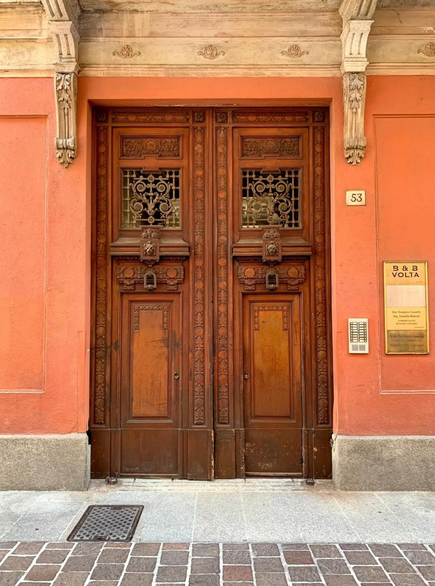 Facade/entrance in B&B Volta