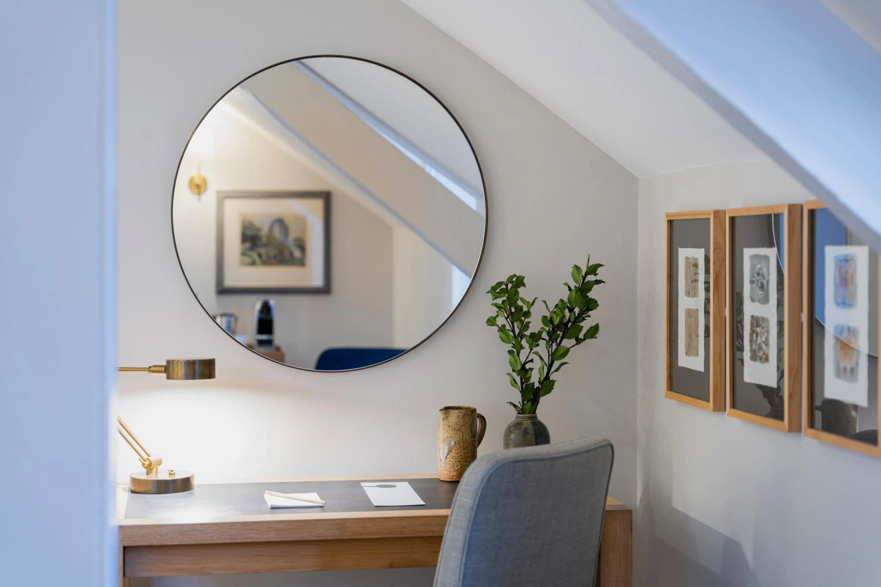 Bedroom in Old Bank Hotel