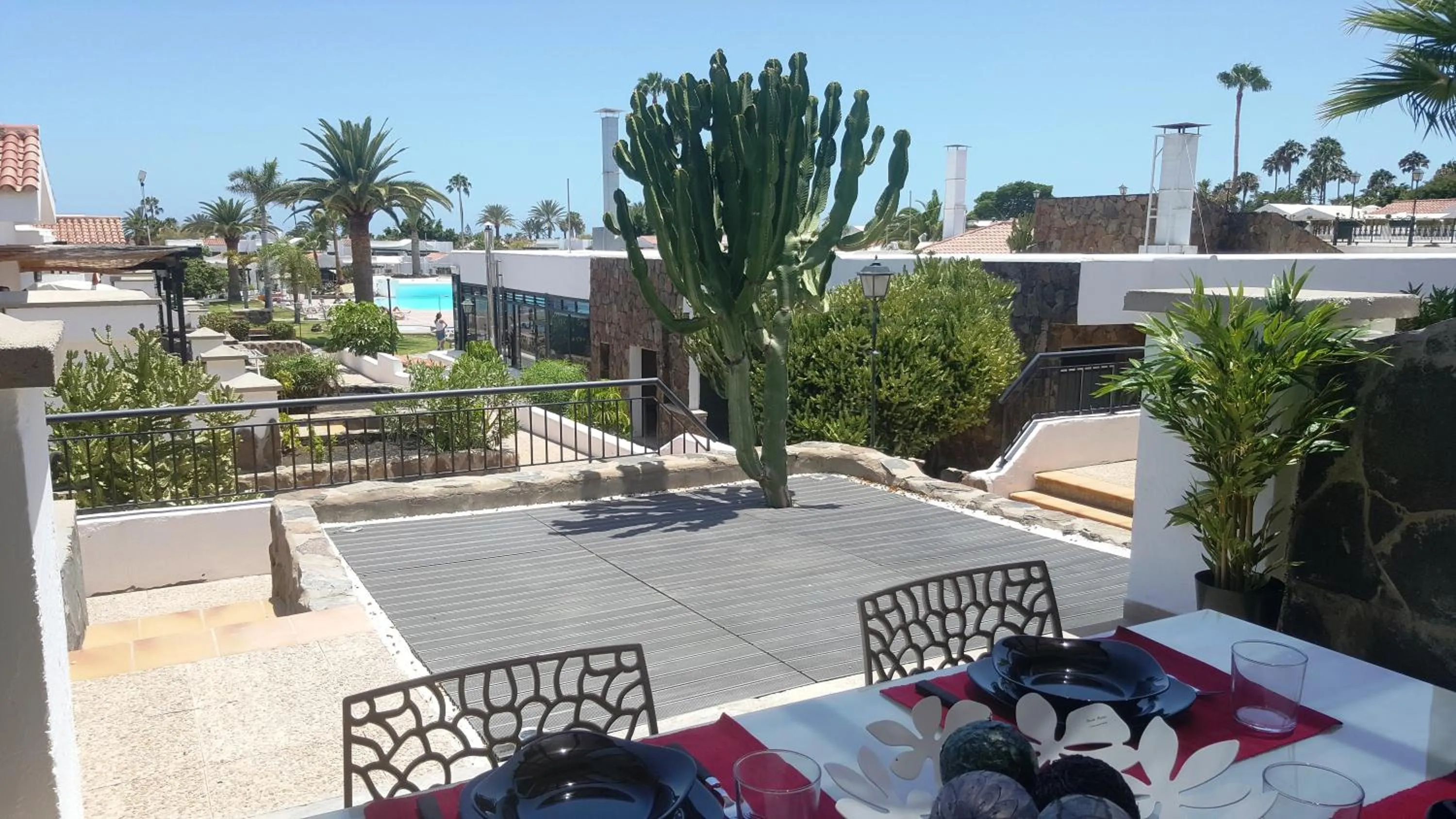 Balcony/Terrace in Lovely Bungalow