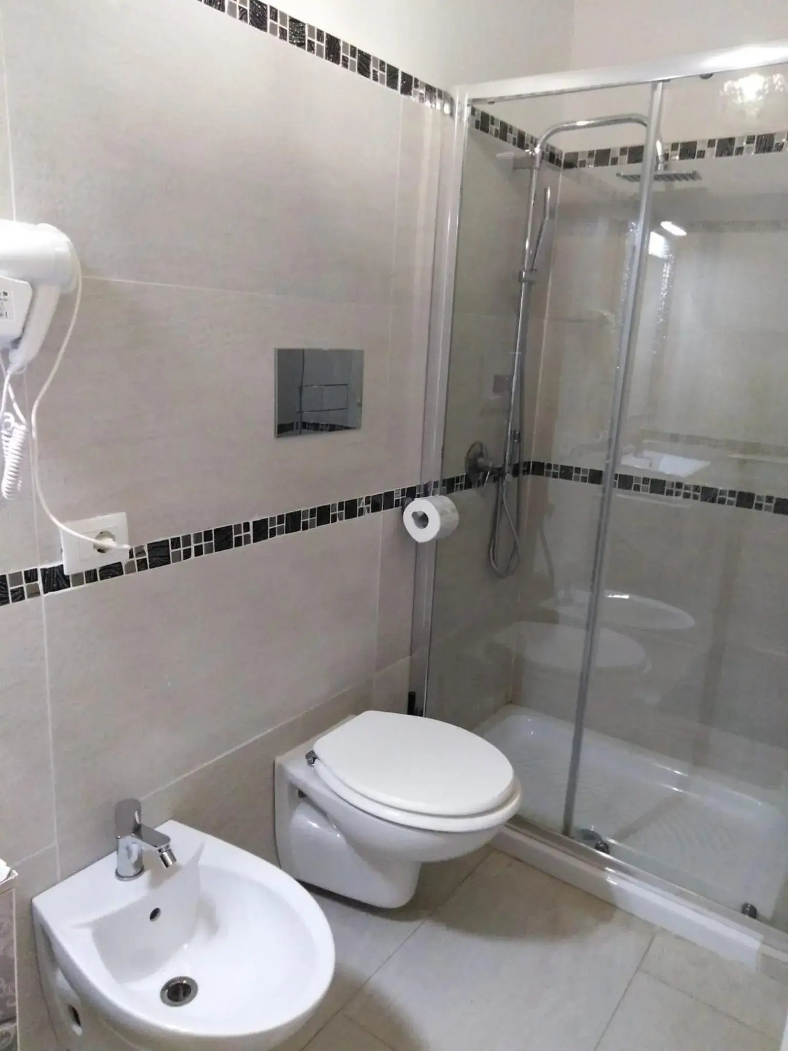 Deluxe Double Room with Balcony in Rome Sweet Home Vatican Deluxe Double Room with Balcony in Rome Sweet Home Vatican