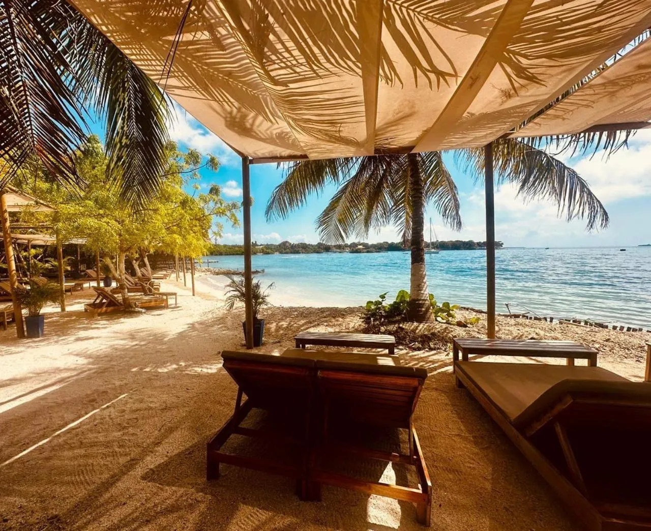 Day in Hotel Islabela Islas Del Rosario