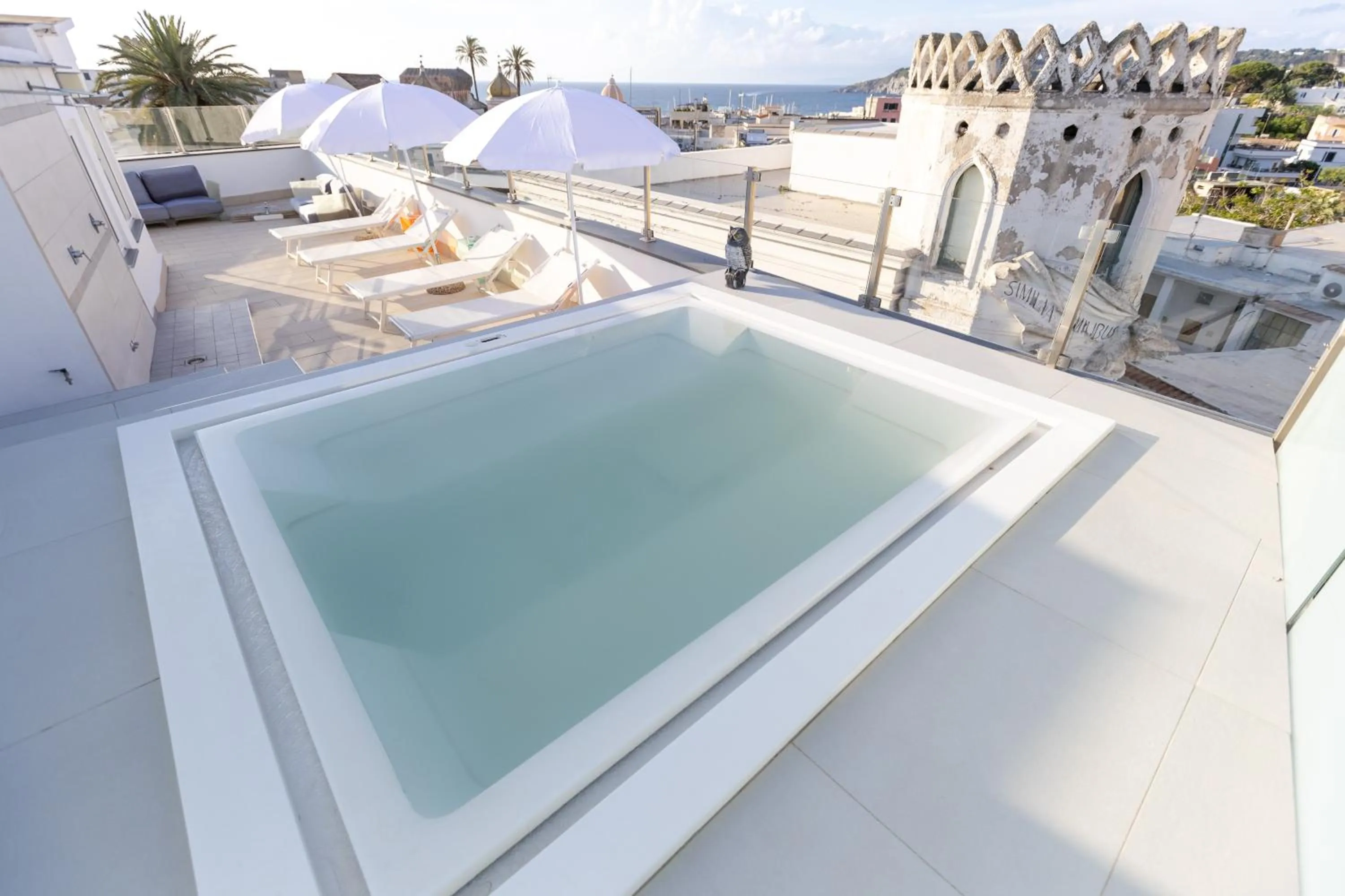 Swimming pool in White 1903 - Rooftop Pool & Luxury Rooms