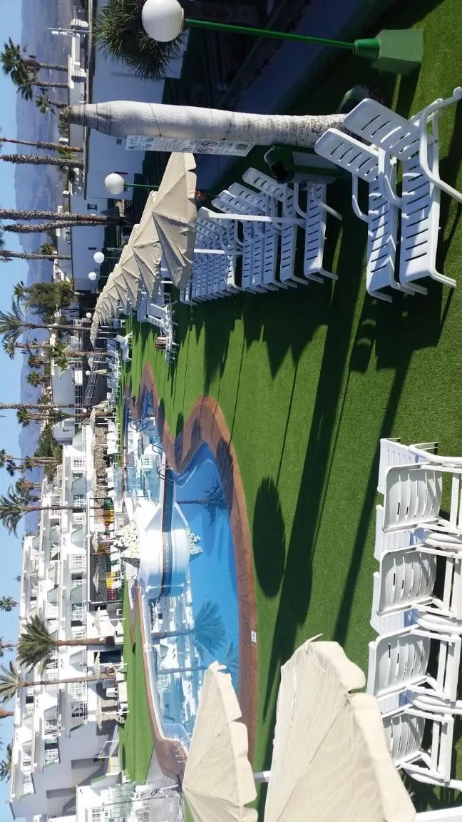 Swimming pool in Vista Oasis