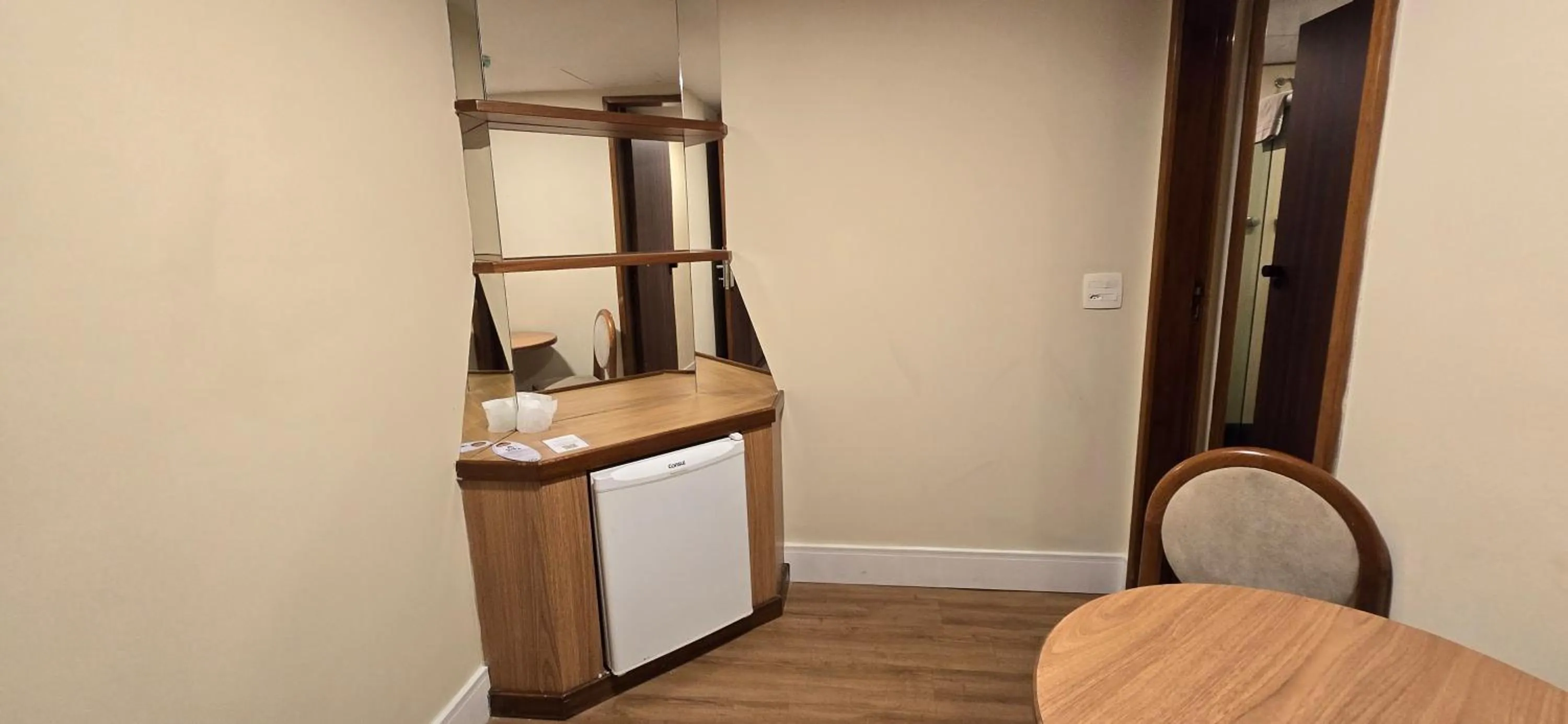 minibar in Mirador Rio Copacabana Hotel