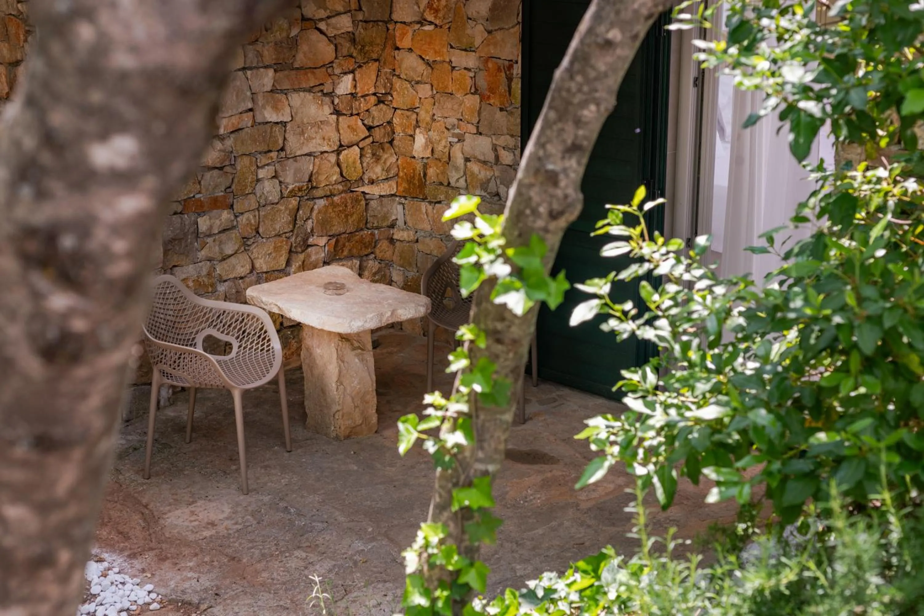 Patio in Nono Ban Boutique Hotel & Villas