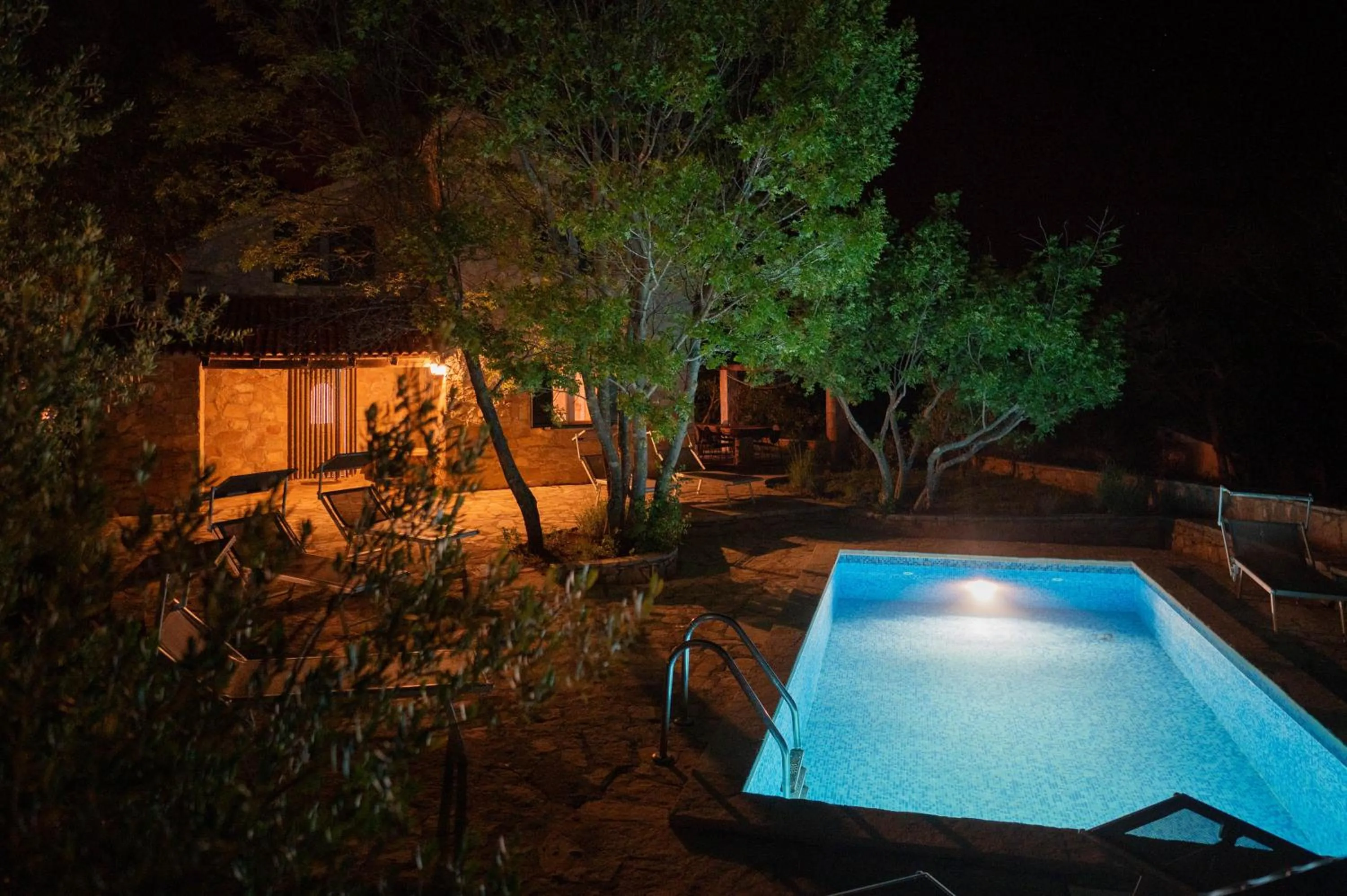 Night in Nono Ban Boutique Hotel & Villas