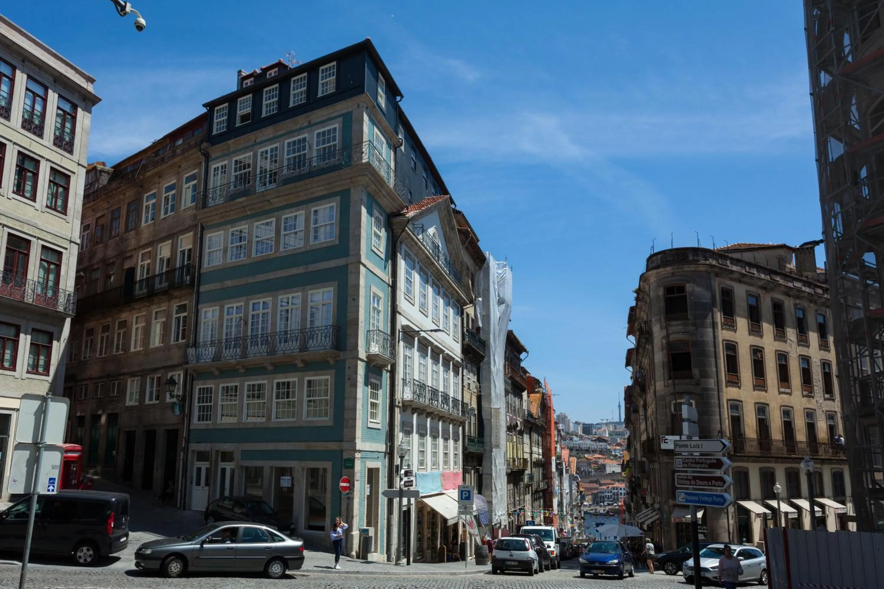 Property building in YOUROPO - City Center Ribeira Porto