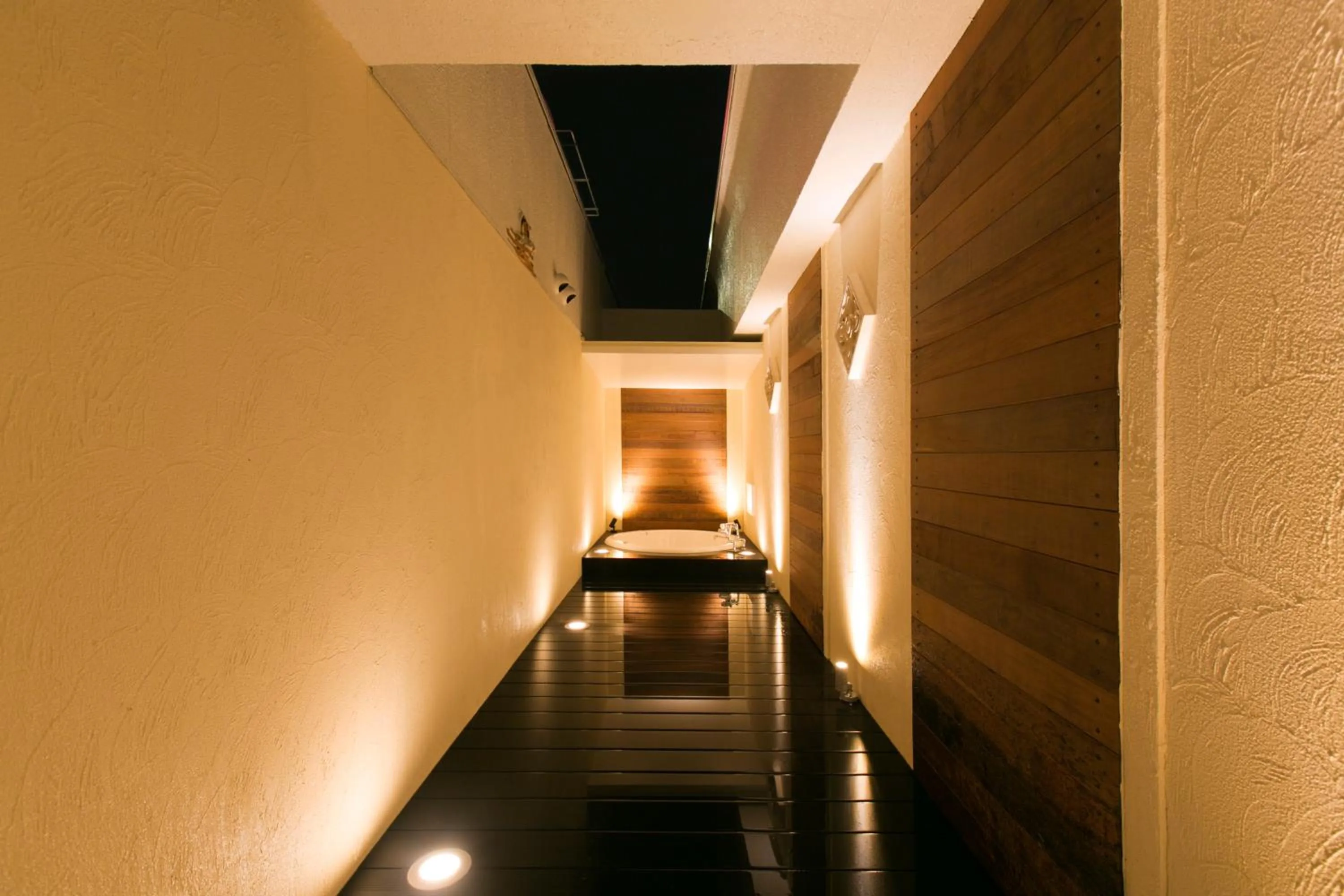 Decorative detail, Bed in Hotel Atlantis Higashi Osaka (Adult Only)