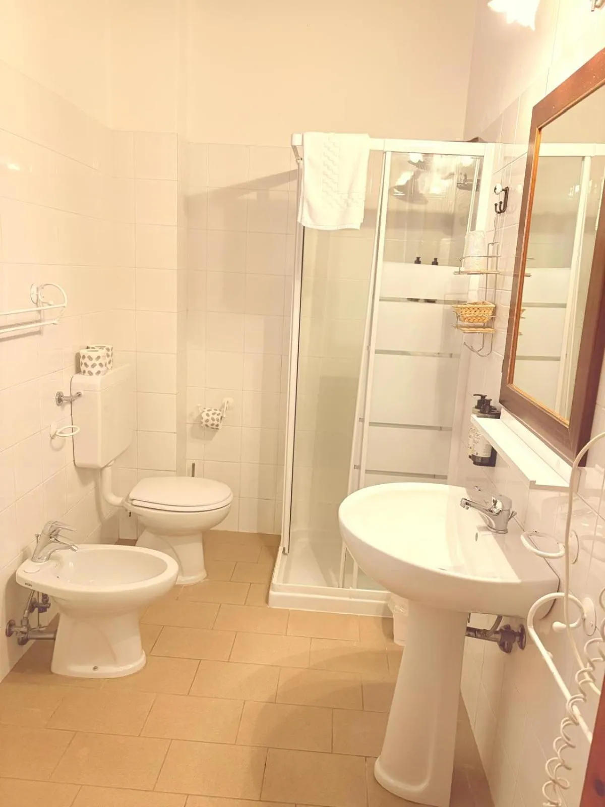 Shower in Villa Schiatti