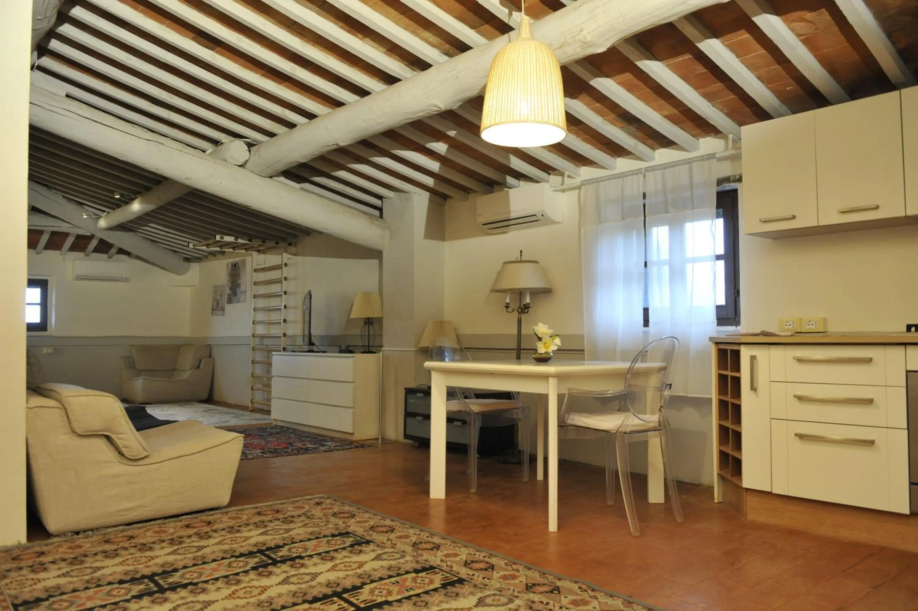 Kitchen or kitchenette in Villa Schiatti