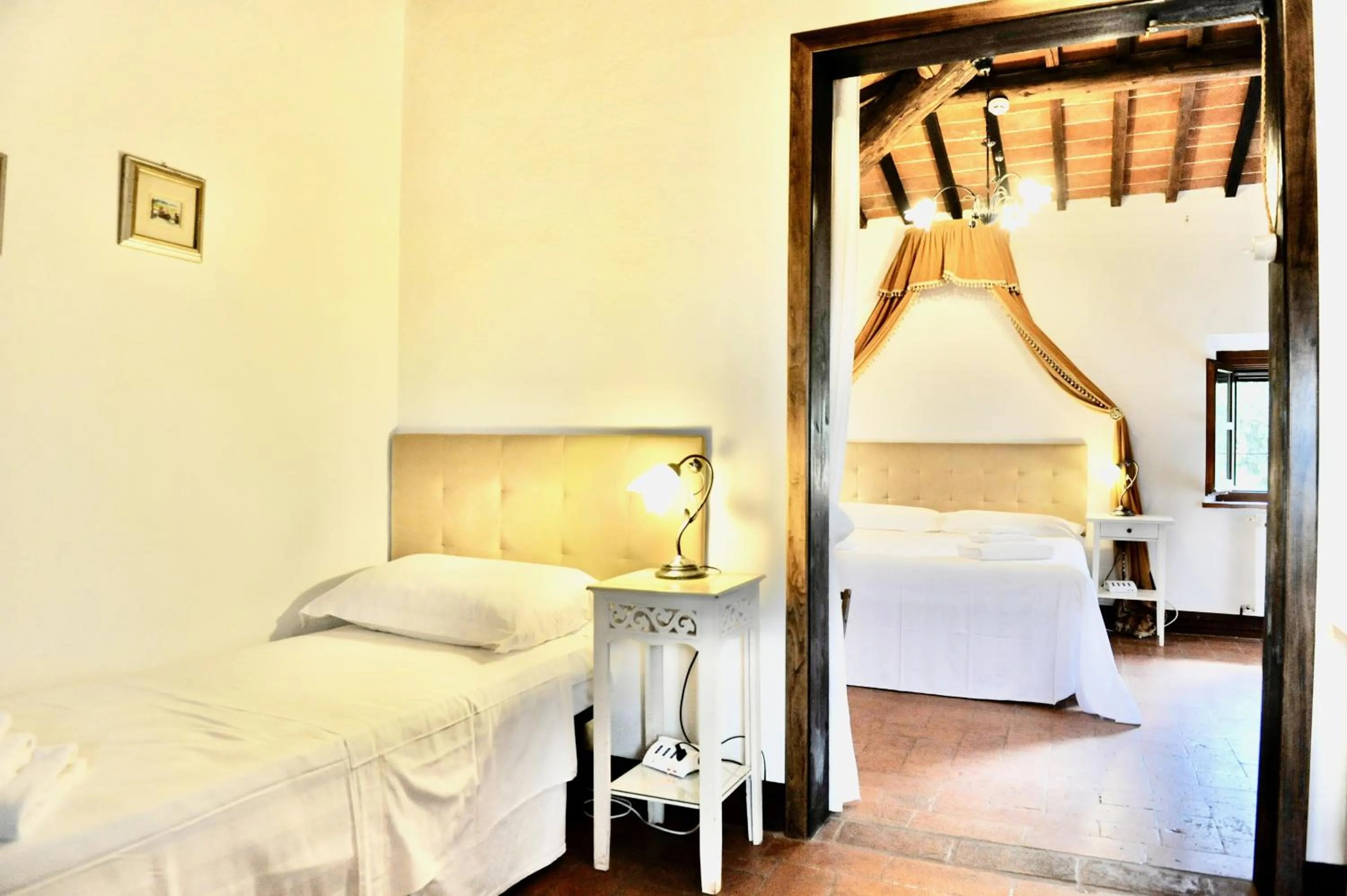 Bedroom, Bed in Villa Schiatti