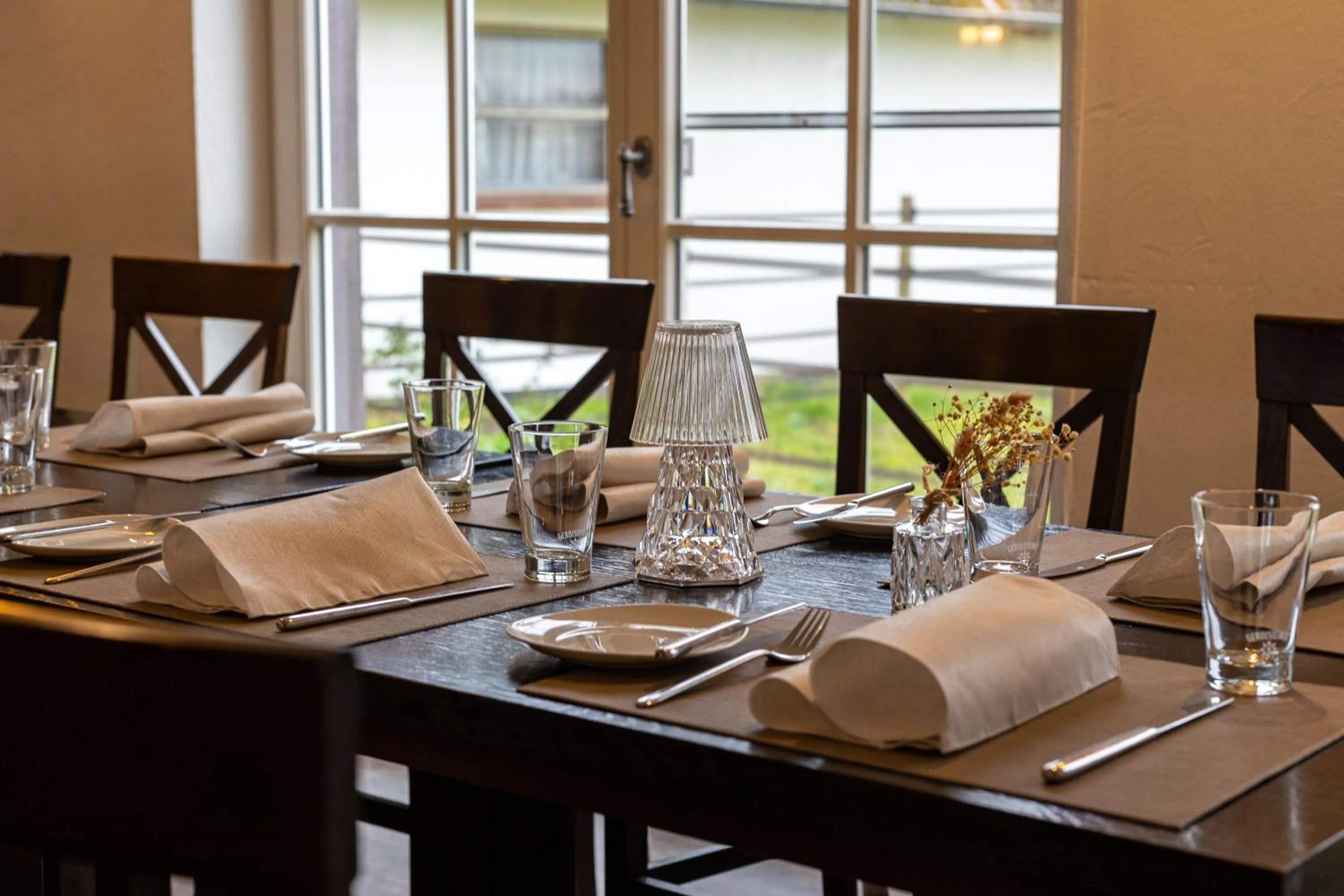 Restaurant/places to eat in Landhotel Jann Hinsch Hof