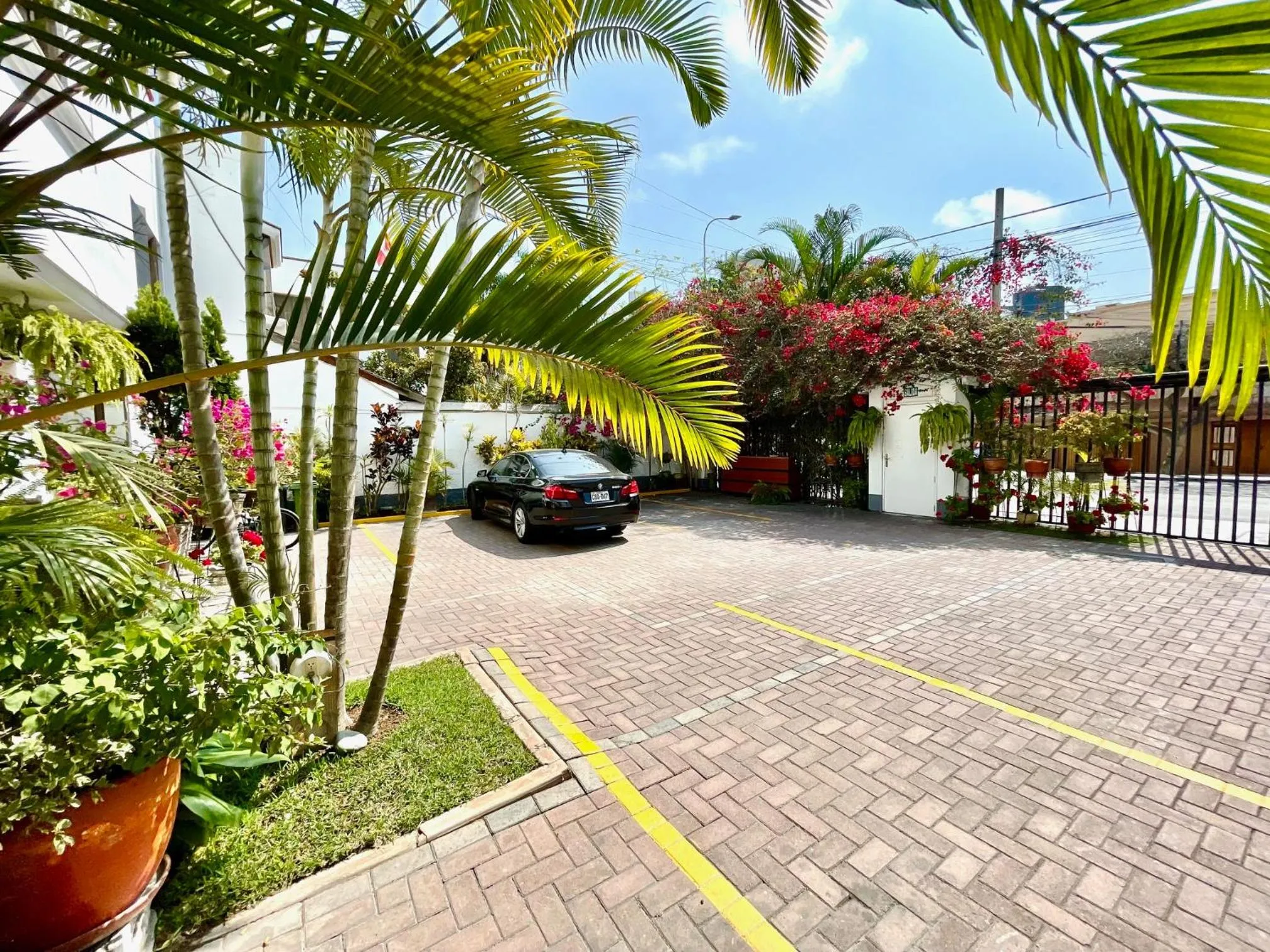 Day in Casa Bella Boutique Hotel San Isidro