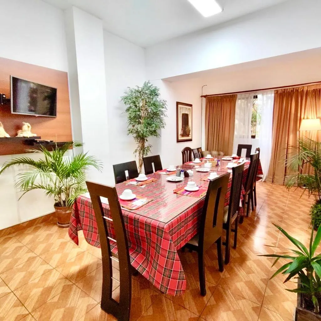 Dining area in Casa Bella Boutique Hotel San Isidro