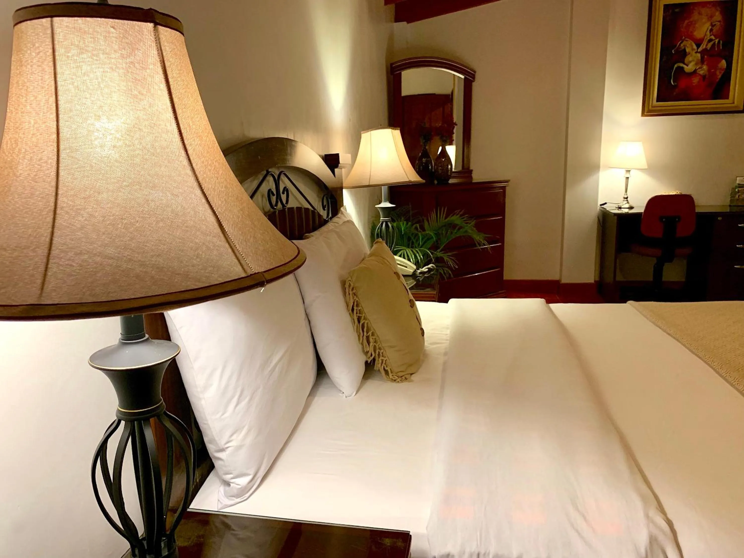 Bed in Casa Bella Boutique Hotel San Isidro