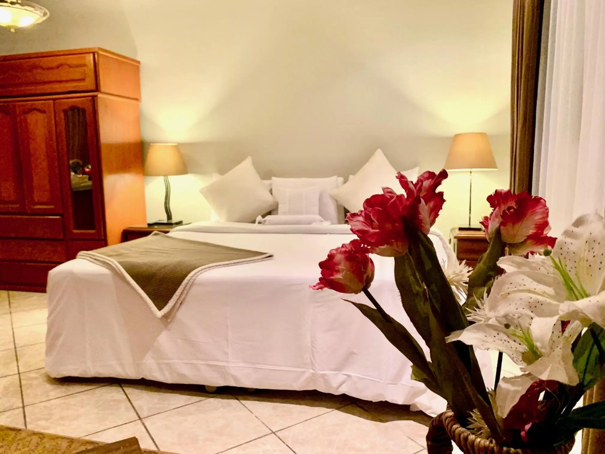 Bed in Casa Bella Boutique Hotel San Isidro