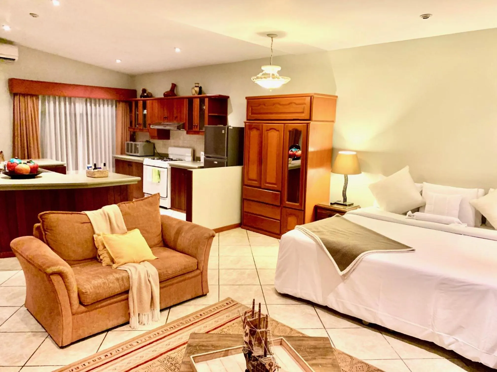 Bed in Casa Bella Boutique Hotel San Isidro