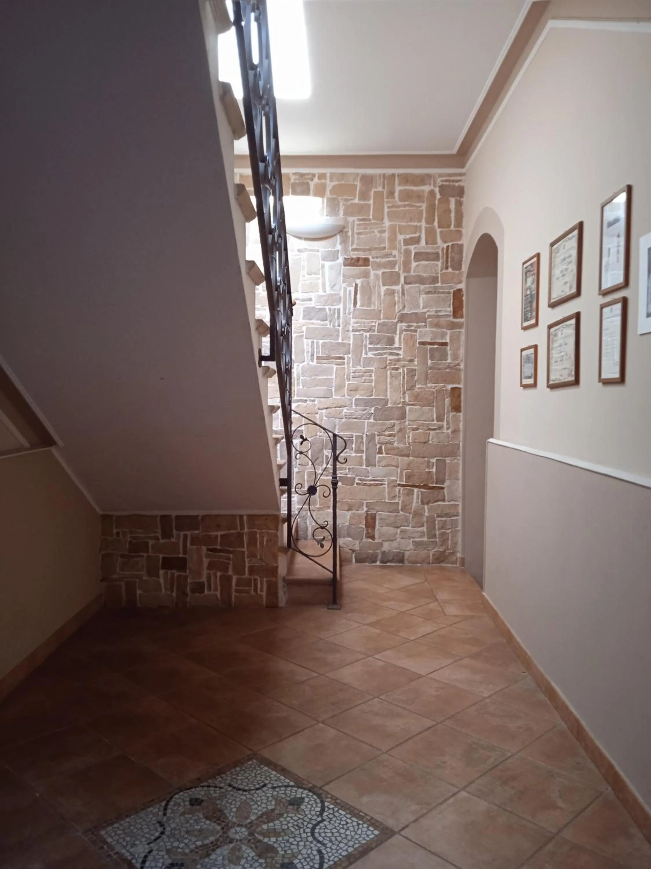 Decorative detail in Hotel Moderno