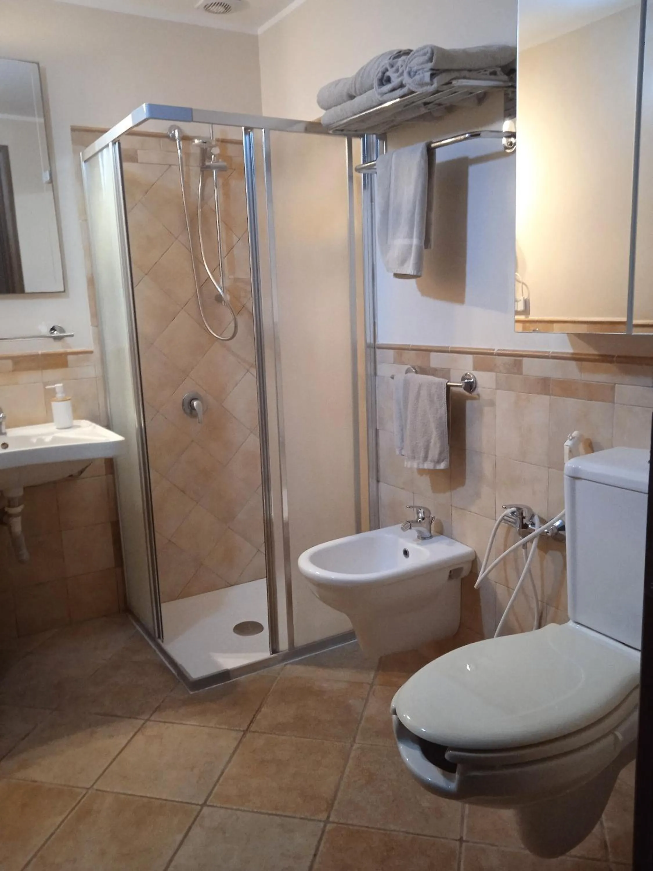 Bathroom in Hotel Moderno