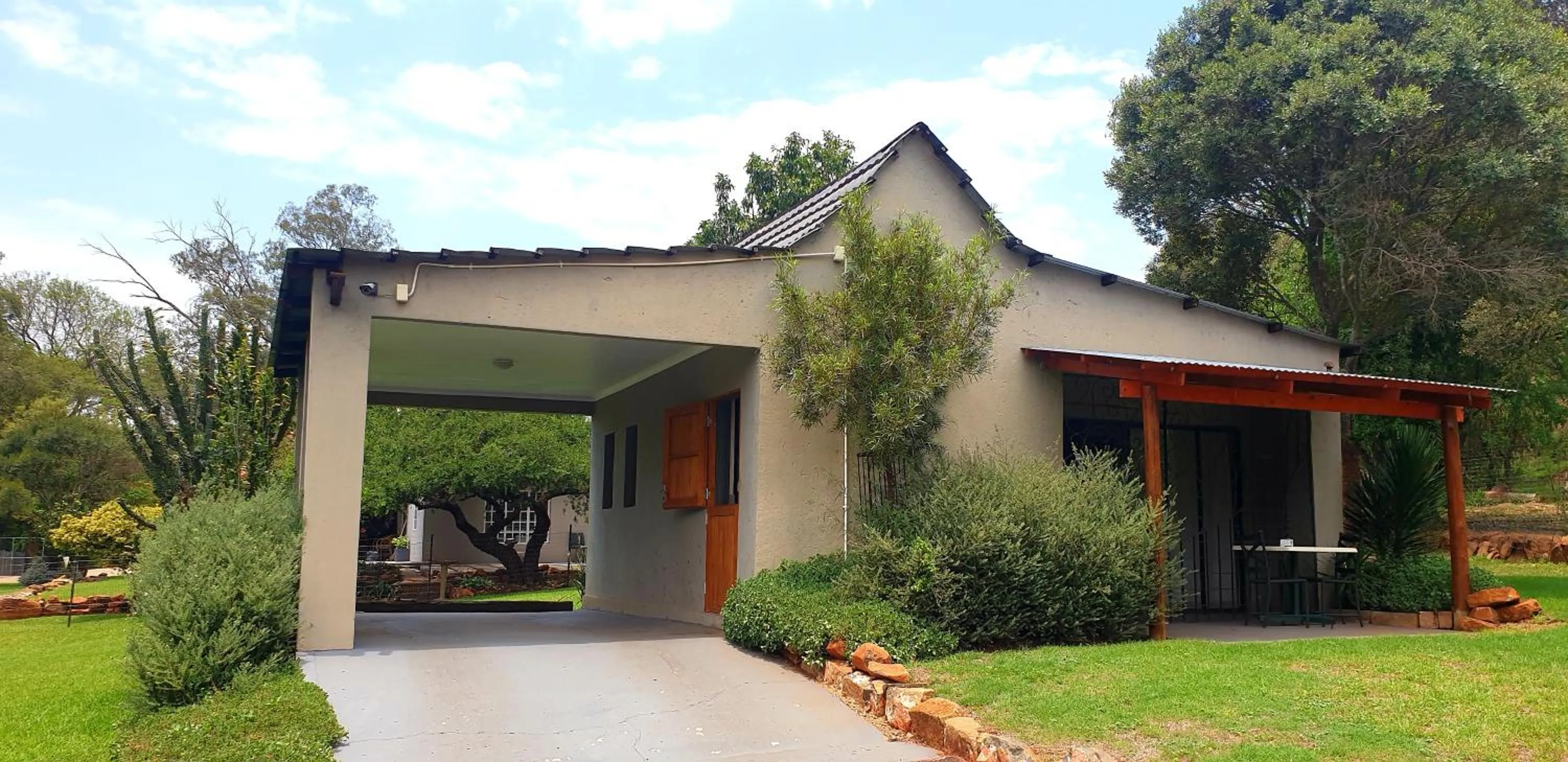 Property building in Haggards on Hilldrop