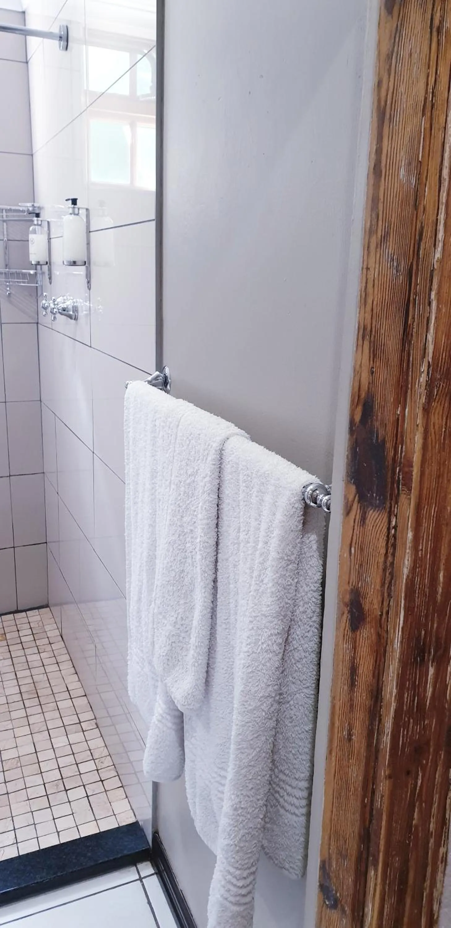 Shower in Haggards on Hilldrop