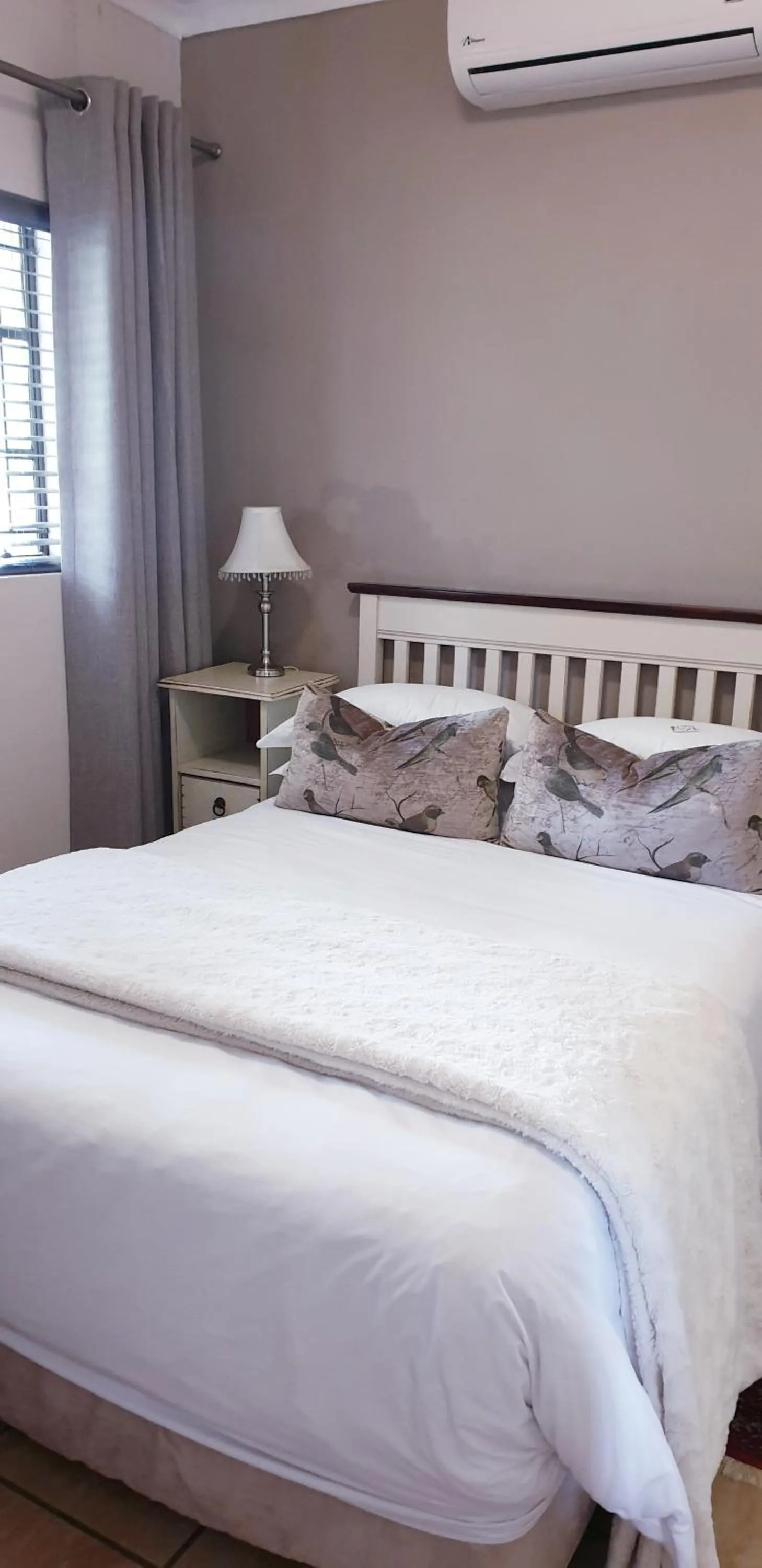 Bed in Haggards on Hilldrop