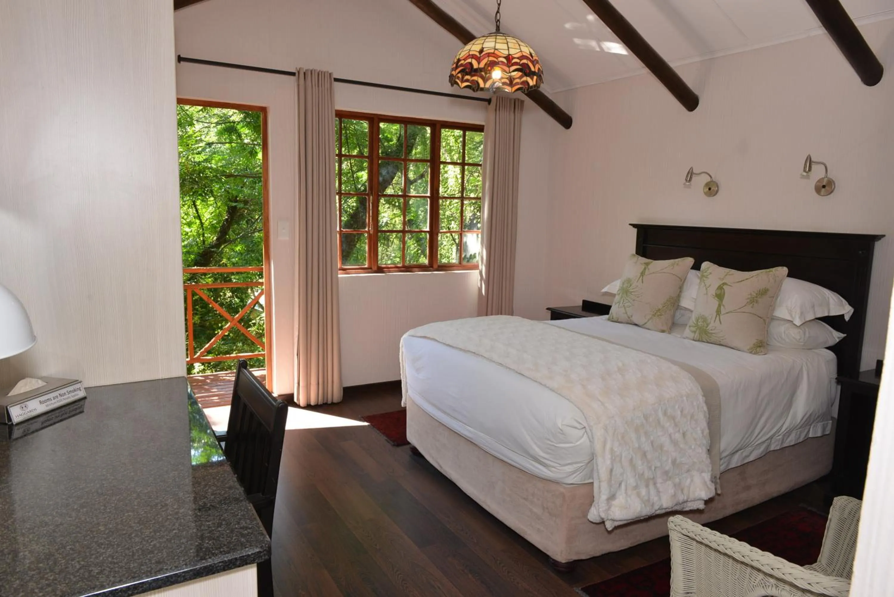 Bed in Haggards on Hilldrop