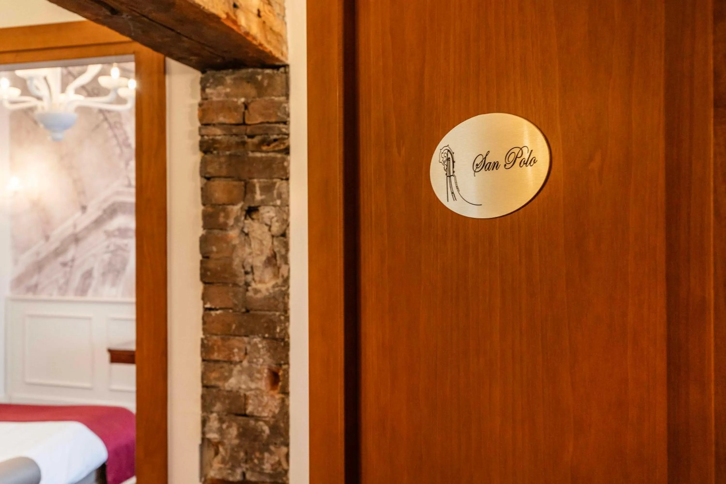 Decorative detail in Porta da mar