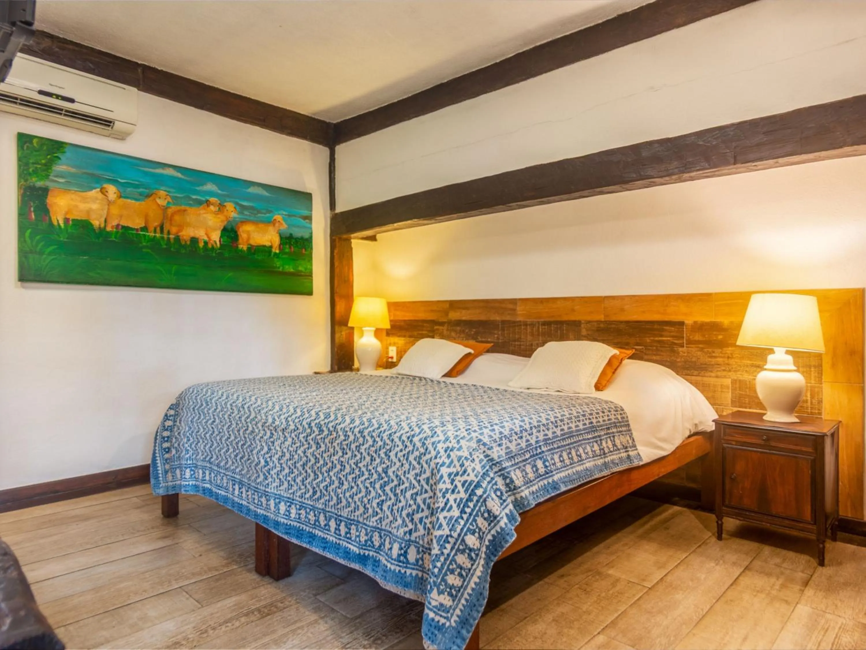 Bed in Pousada Vila do Mar