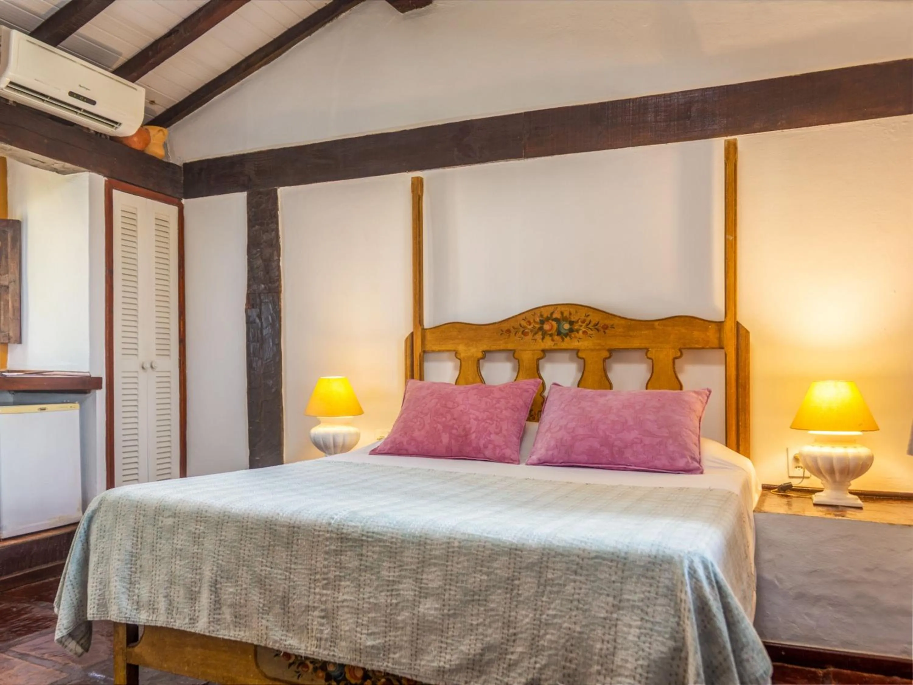 Bed in Pousada Vila do Mar