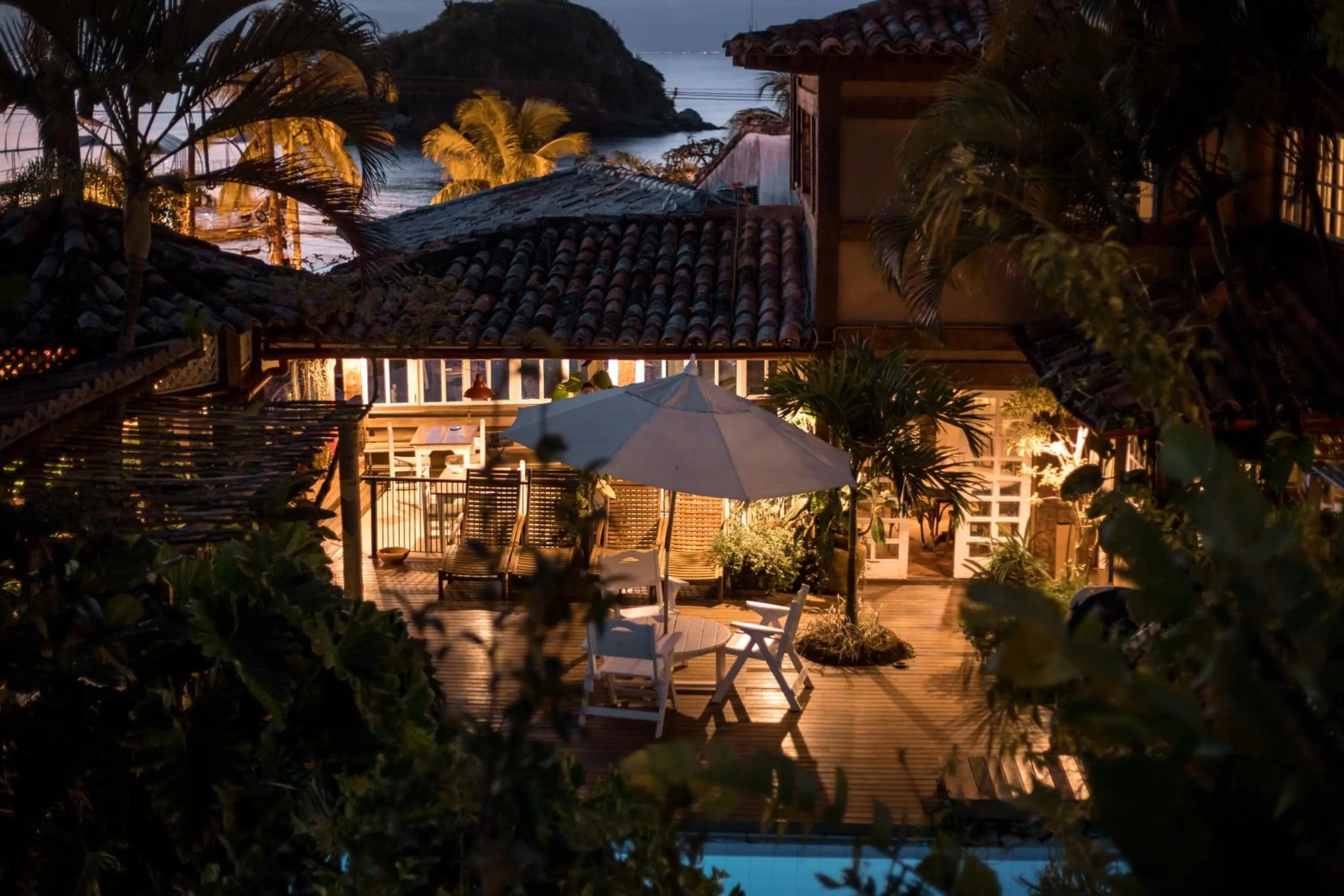 Restaurant/places to eat in Pousada Vila do Mar