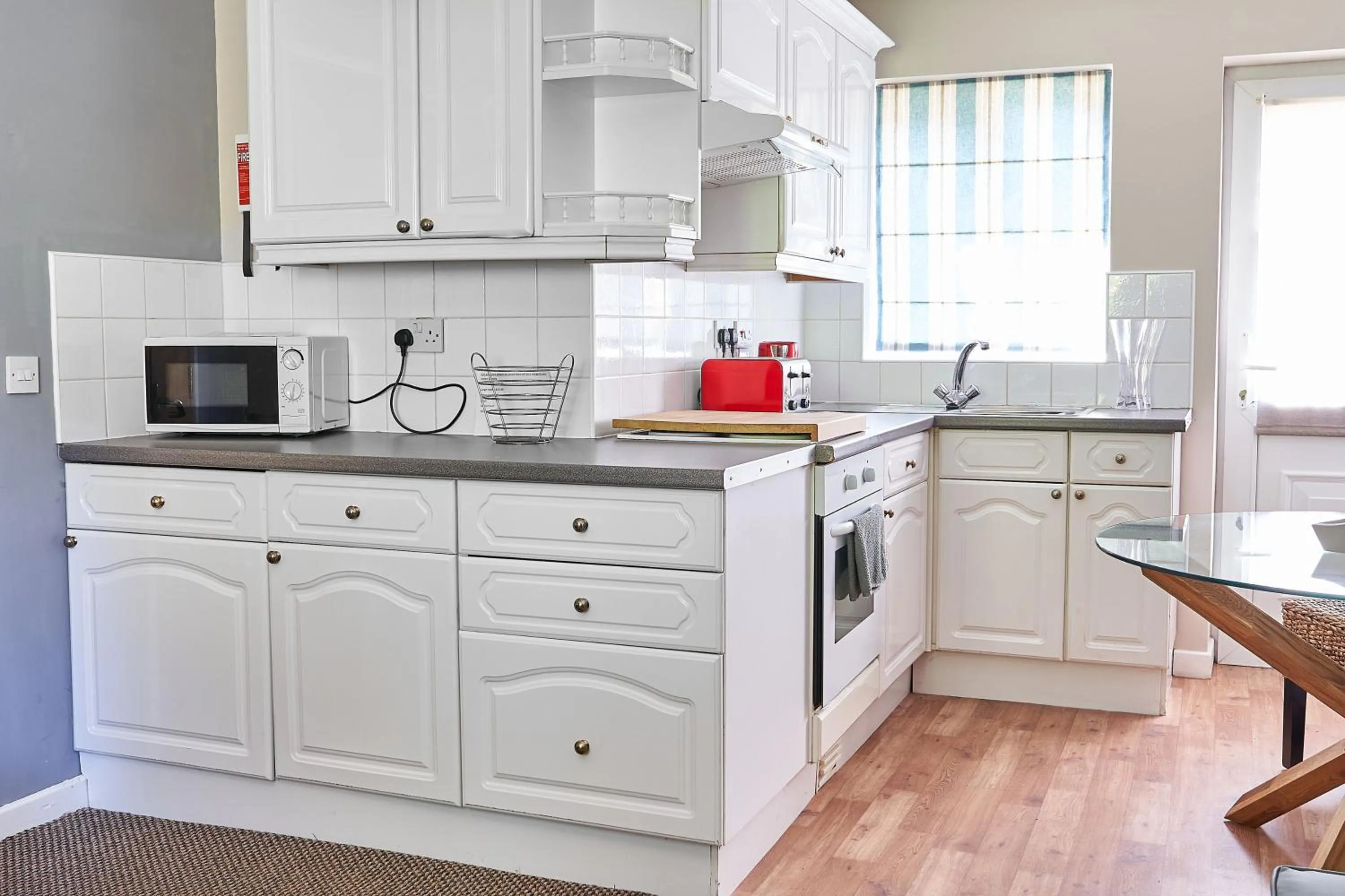 Kitchen or kitchenette in The Tap House