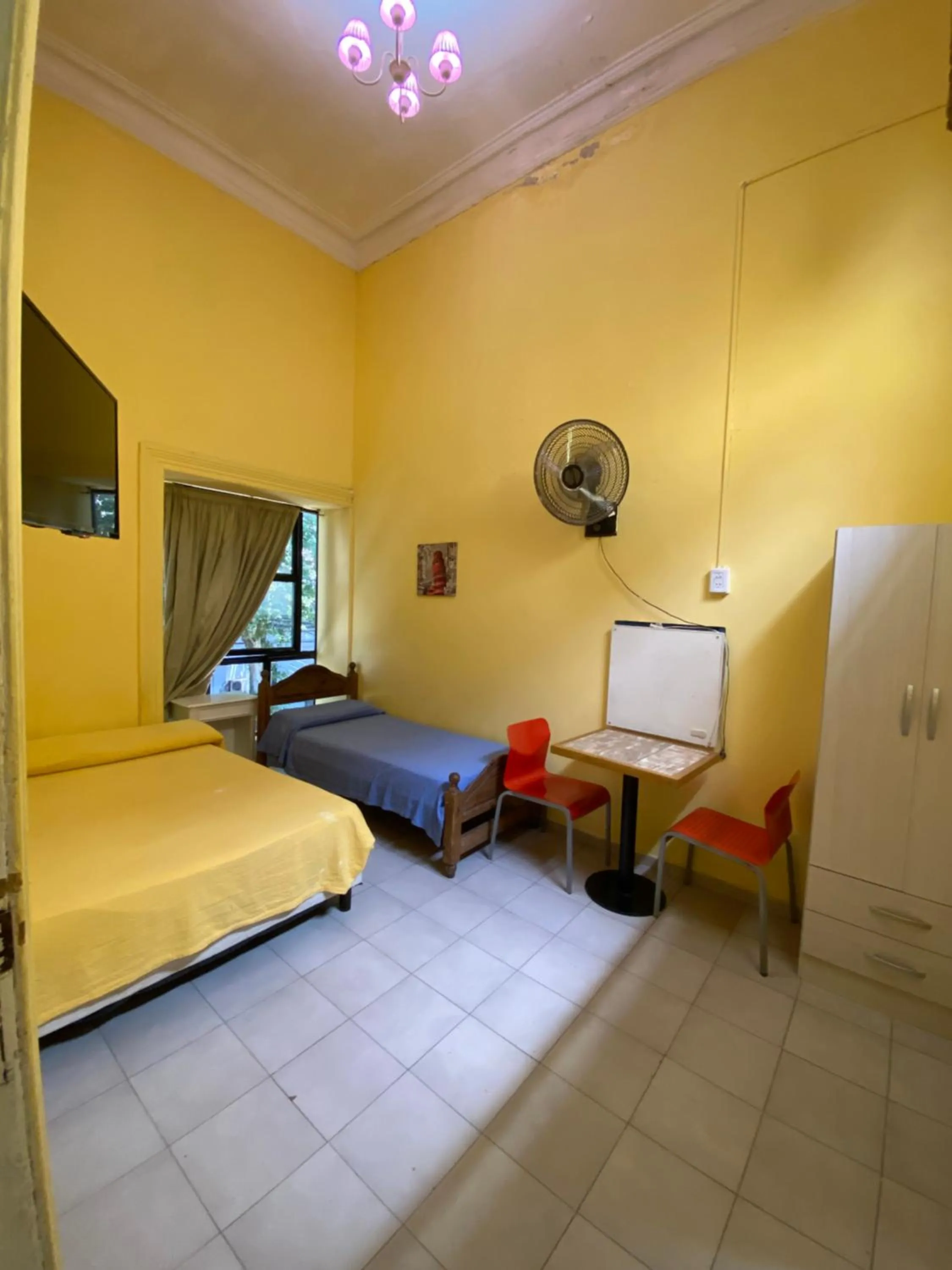 Photo of the whole room, Bed in Mitre Suites