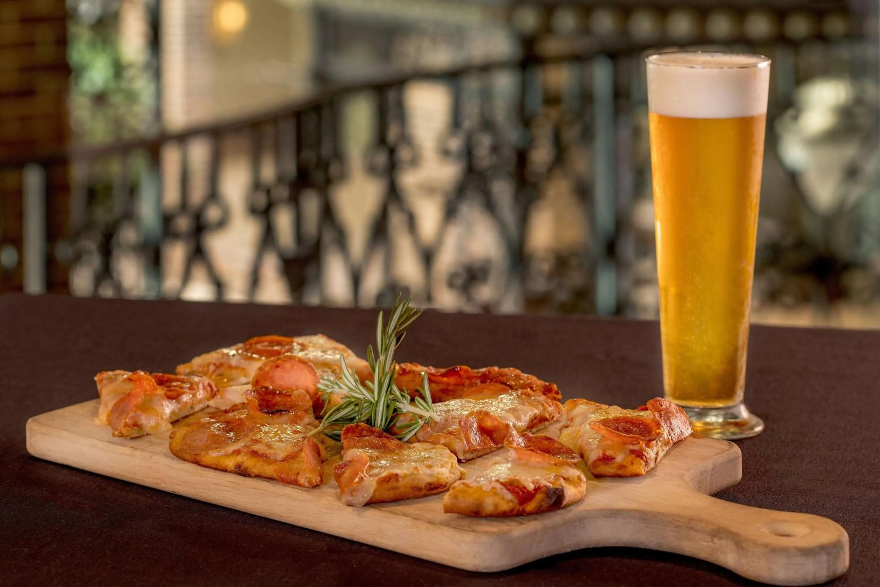 Restaurant/places to eat in Courtland Grand Hotel, Trademark Collection by Wyndham