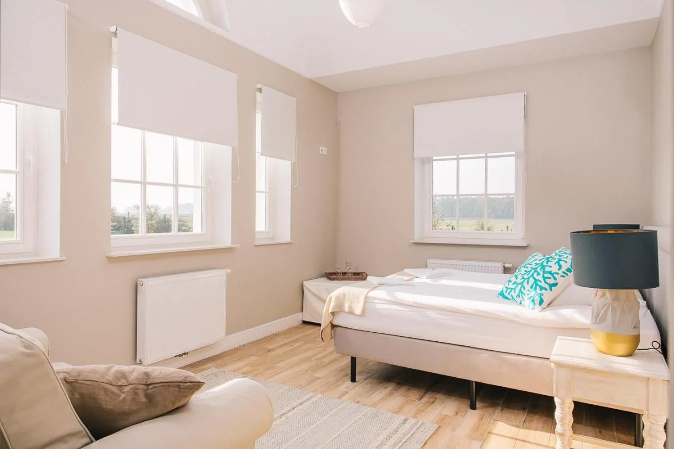 Photo of the whole room, Bed in Rezydencja Miętowe Wzgórza Mansion House