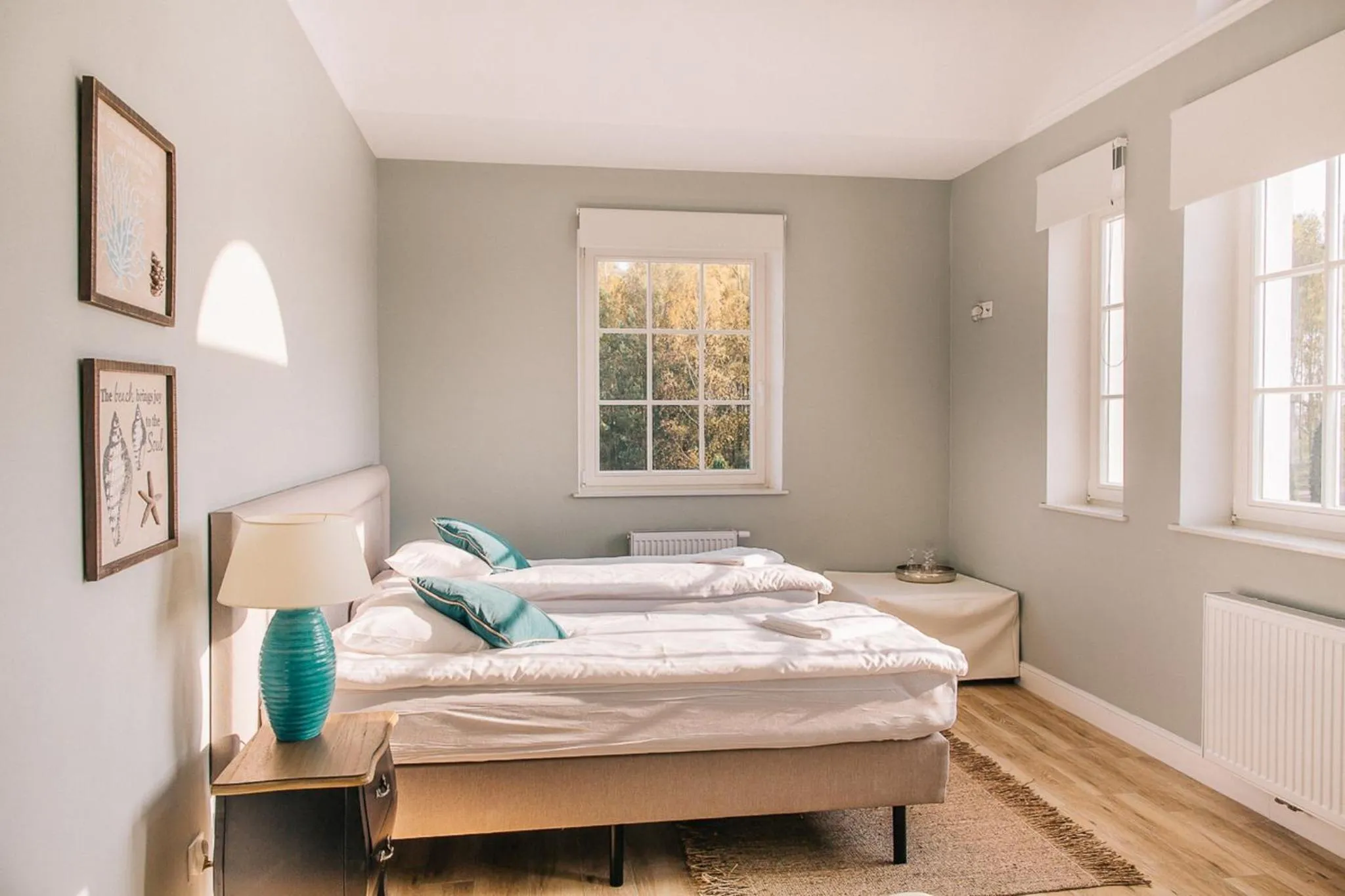 Property building, Bed in Rezydencja Miętowe Wzgórza Mansion House