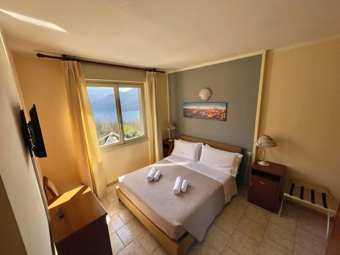 Bed in Hotel Ristorante La Sorgente