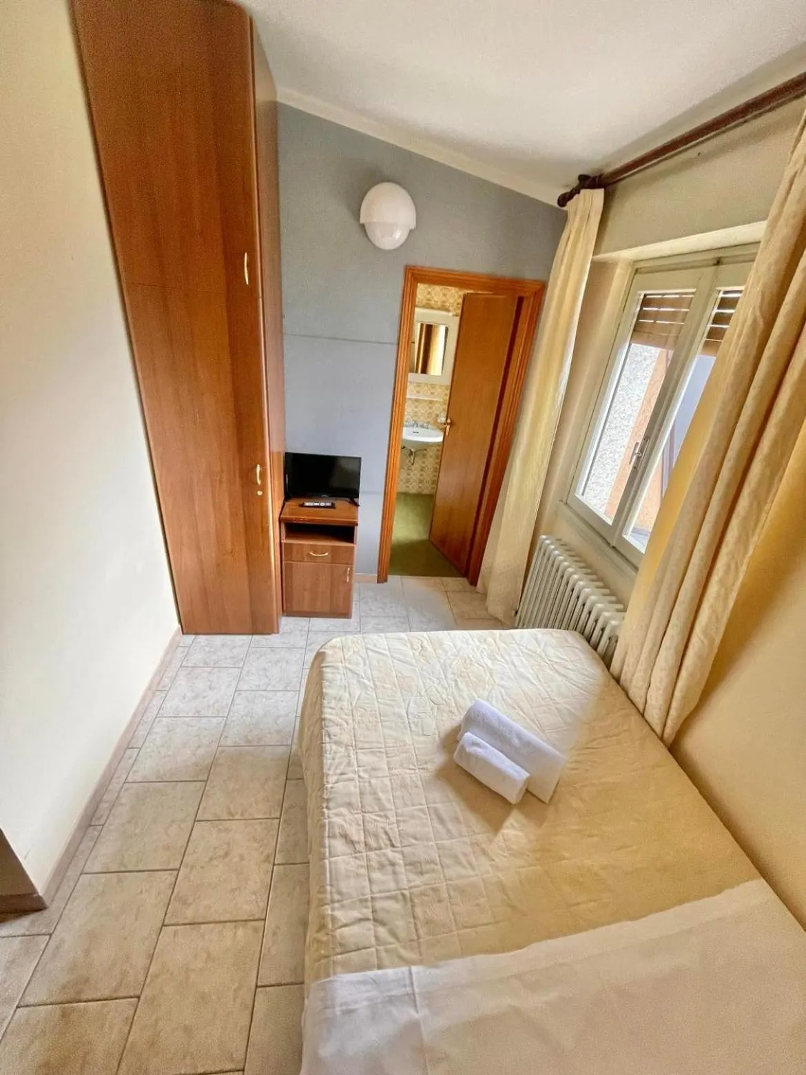 Bedroom in Hotel Ristorante La Sorgente