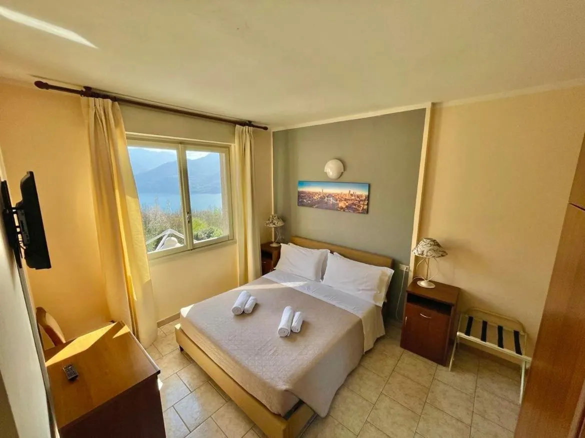 Bed in Hotel Ristorante La Sorgente