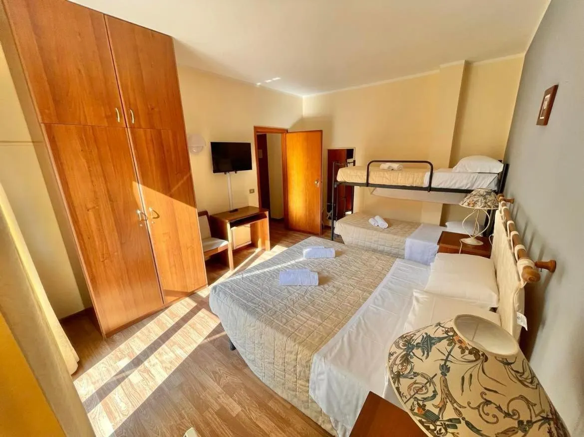 Bed in Hotel Ristorante La Sorgente