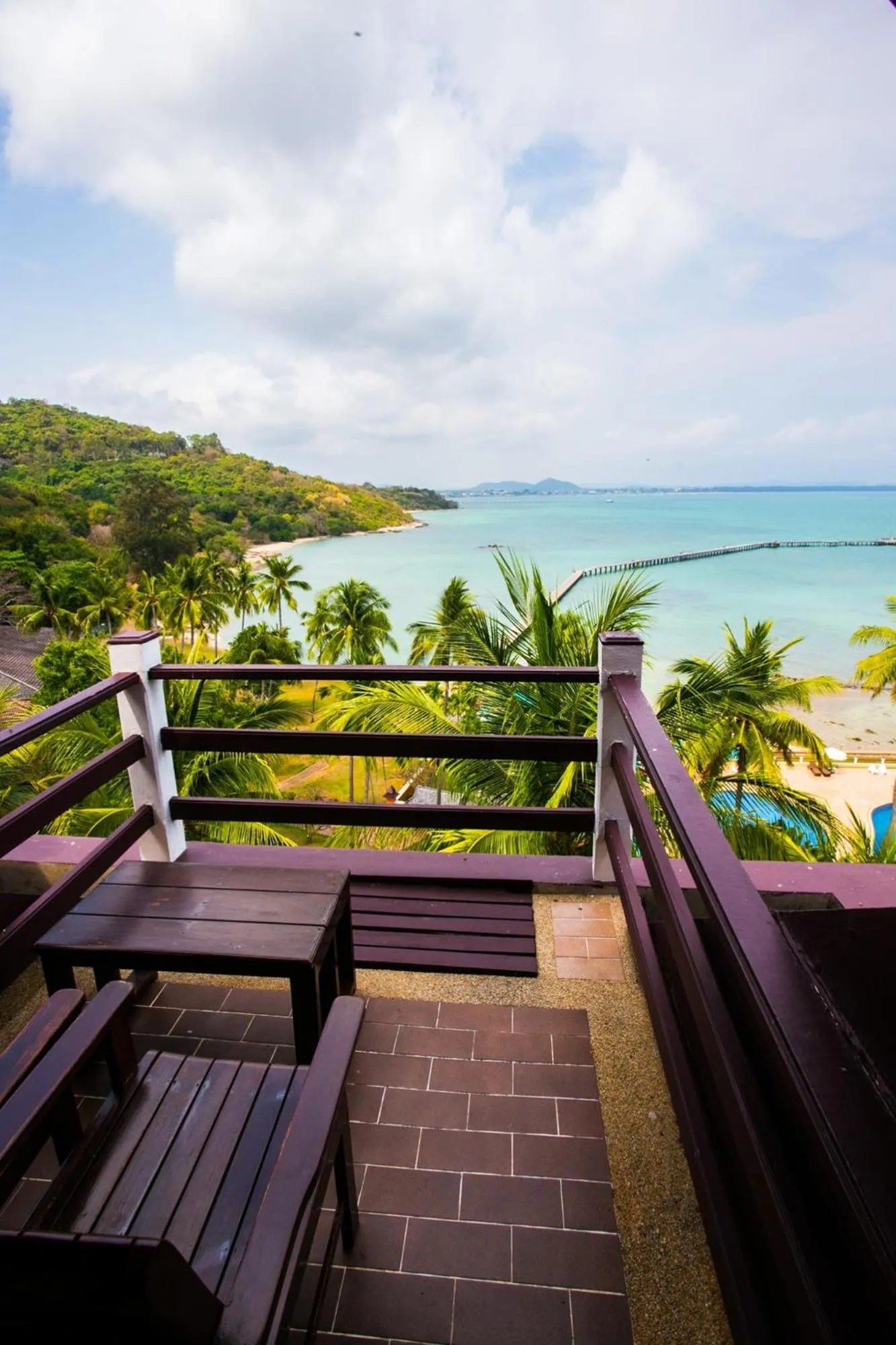 Rayong Resort Hotel โรงแรมระยองรีสอร์ท