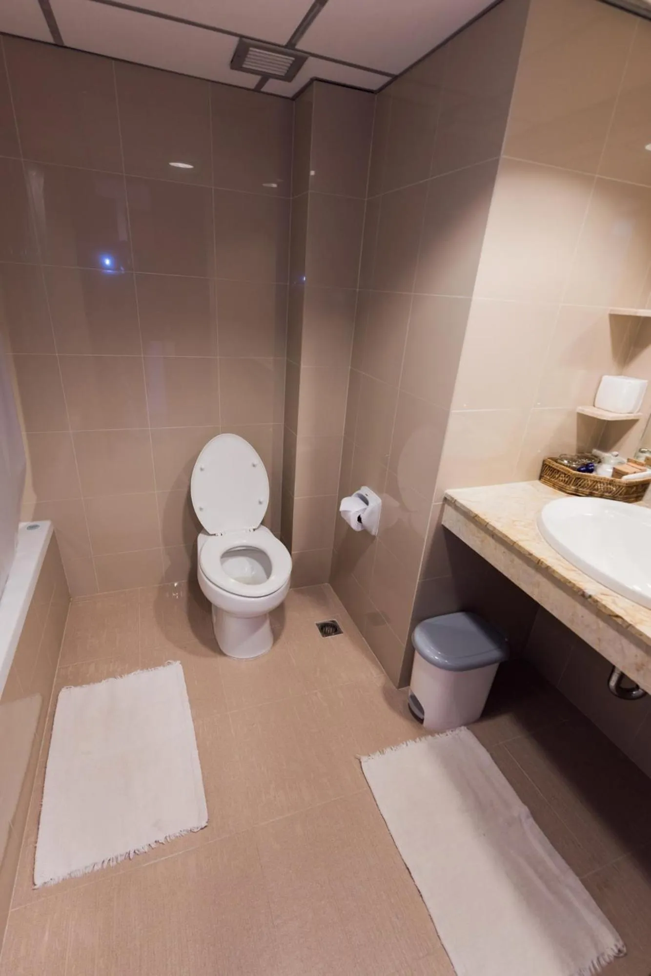 Rayong Resort Hotel โรงแรมระยองรีสอร์ท