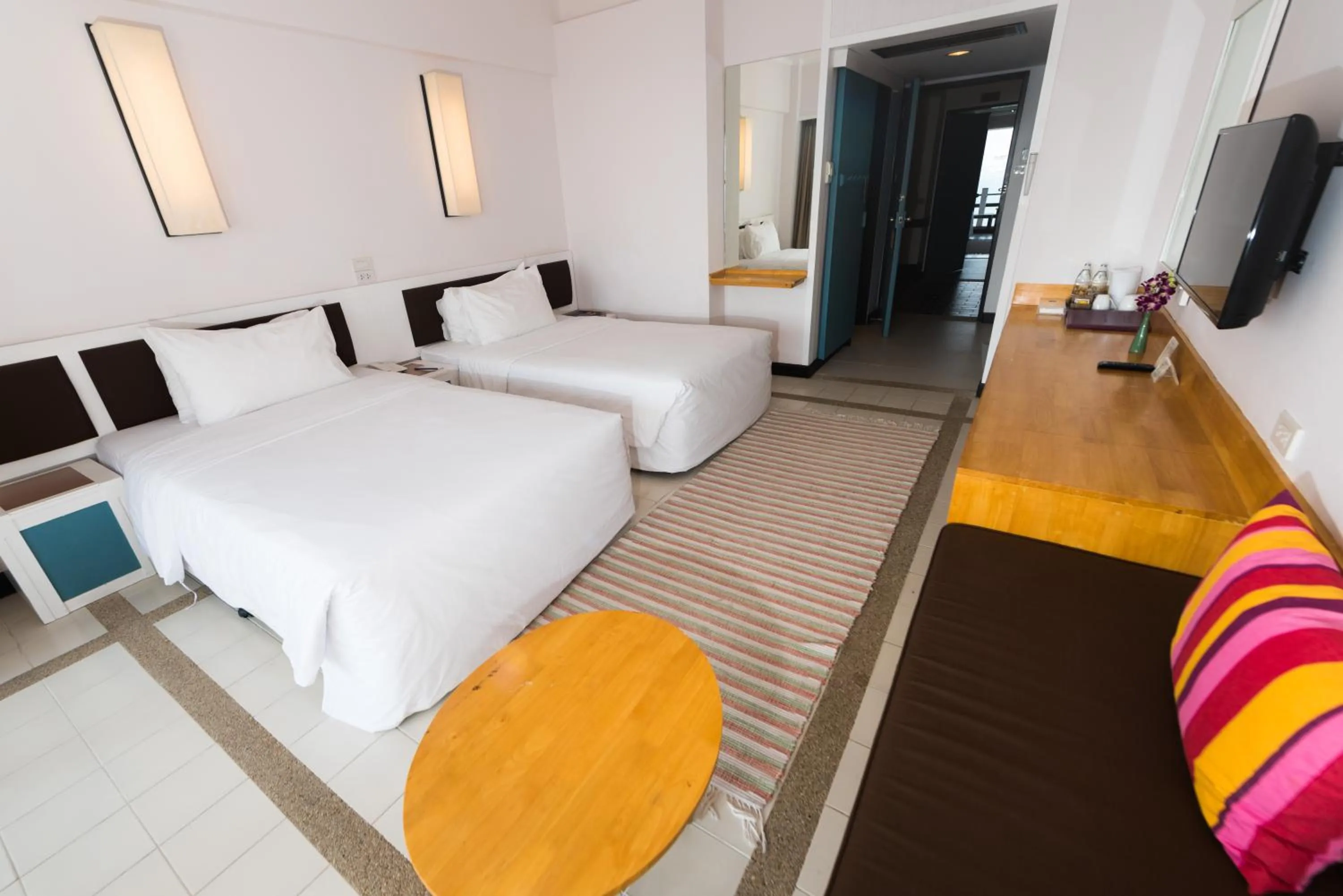 Bed in Rayong Resort Hotel โรงแรมระยองรีสอร์ท