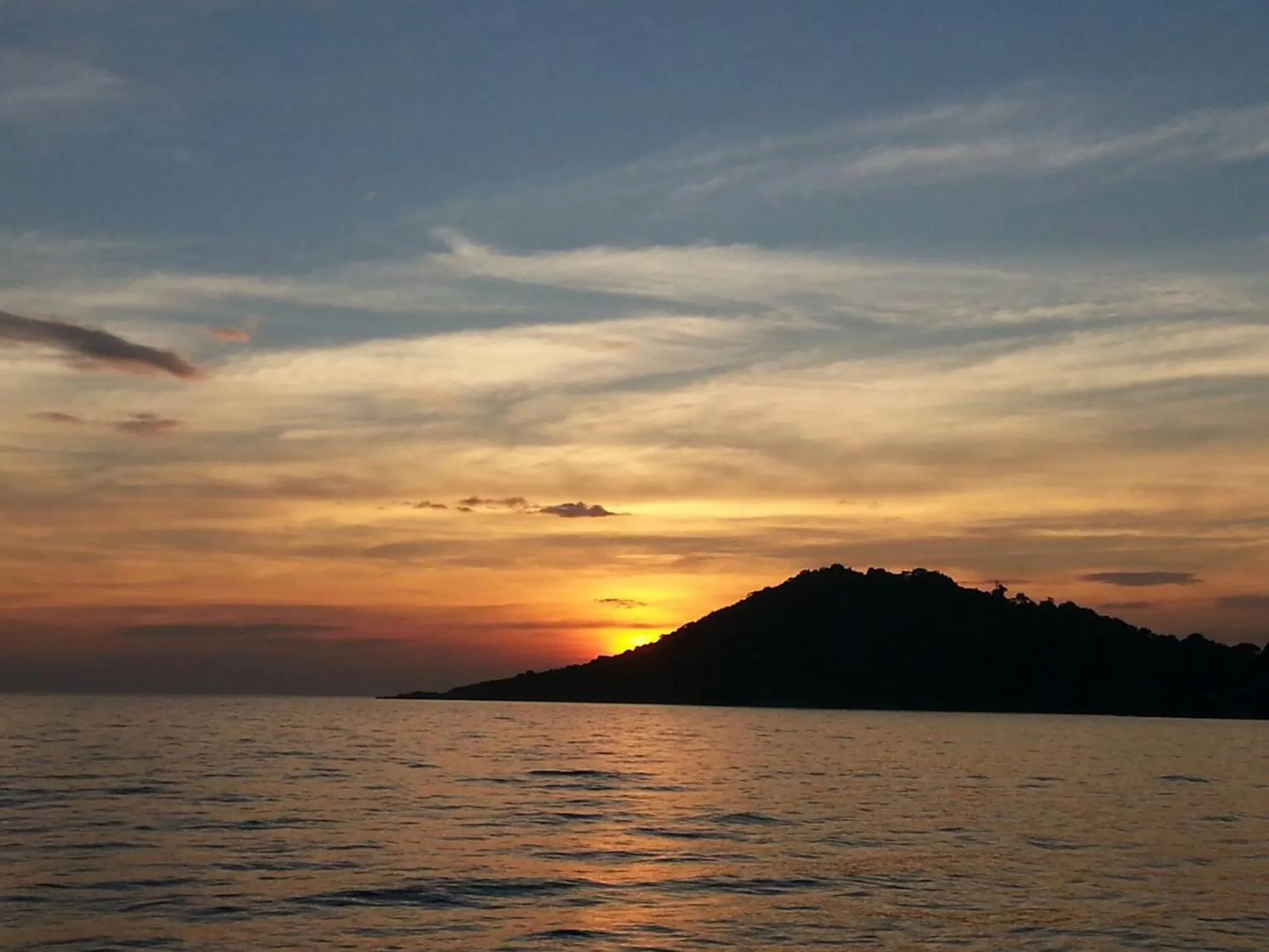 Rayong Resort Hotel โรงแรมระยองรีสอร์ท