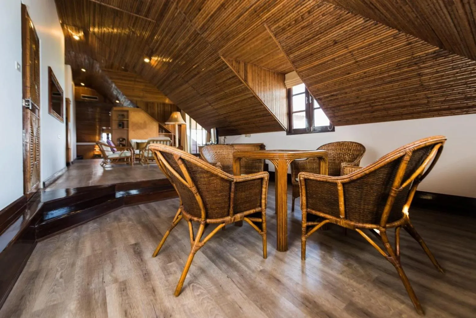 Living room in Rayong Resort Hotel โรงแรมระยองรีสอร์ท